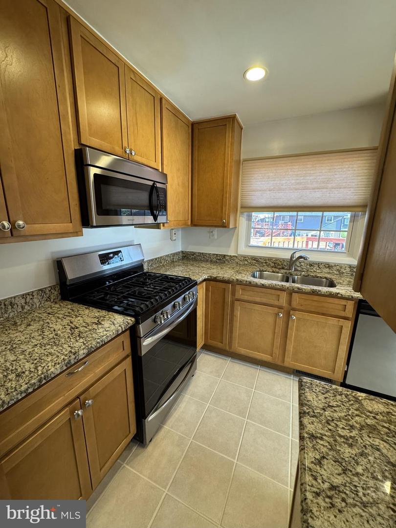 8001 HAMMOND ST, ALEXANDRIA, Virginia 22309, 5 Bedrooms Bedrooms, ,2 BathroomsBathrooms,Residential,For sale,8001 HAMMOND ST,VAFX2280958 MLS # VAFX2280958 8001 HAMMOND ST, ALEXANDRIA, Virginia 22309, 5 Bedrooms Bedrooms, ,2 BathroomsBathrooms,Residential,For sale,8001 HAMMOND ST,VAFX2280958 MLS # VAFX2280958