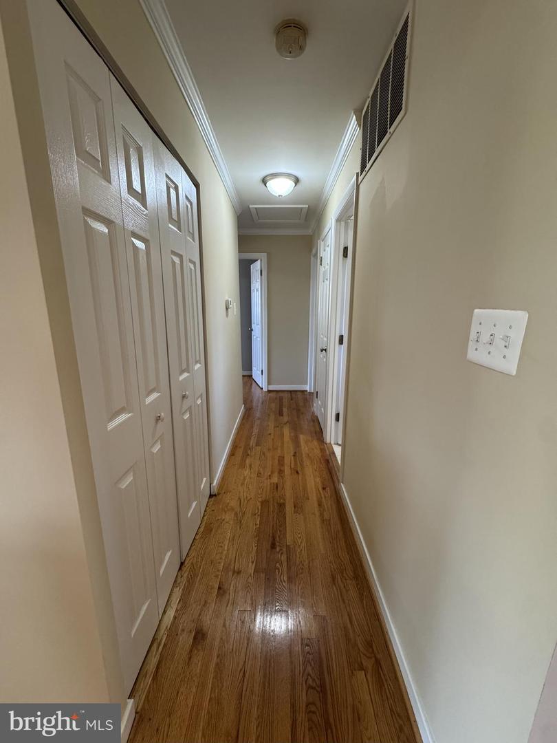 8001 HAMMOND ST, ALEXANDRIA, Virginia 22309, 5 Bedrooms Bedrooms, ,2 BathroomsBathrooms,Residential,For sale,8001 HAMMOND ST,VAFX2280958 MLS # VAFX2280958 8001 HAMMOND ST, ALEXANDRIA, Virginia 22309, 5 Bedrooms Bedrooms, ,2 BathroomsBathrooms,Residential,For sale,8001 HAMMOND ST,VAFX2280958 MLS # VAFX2280958