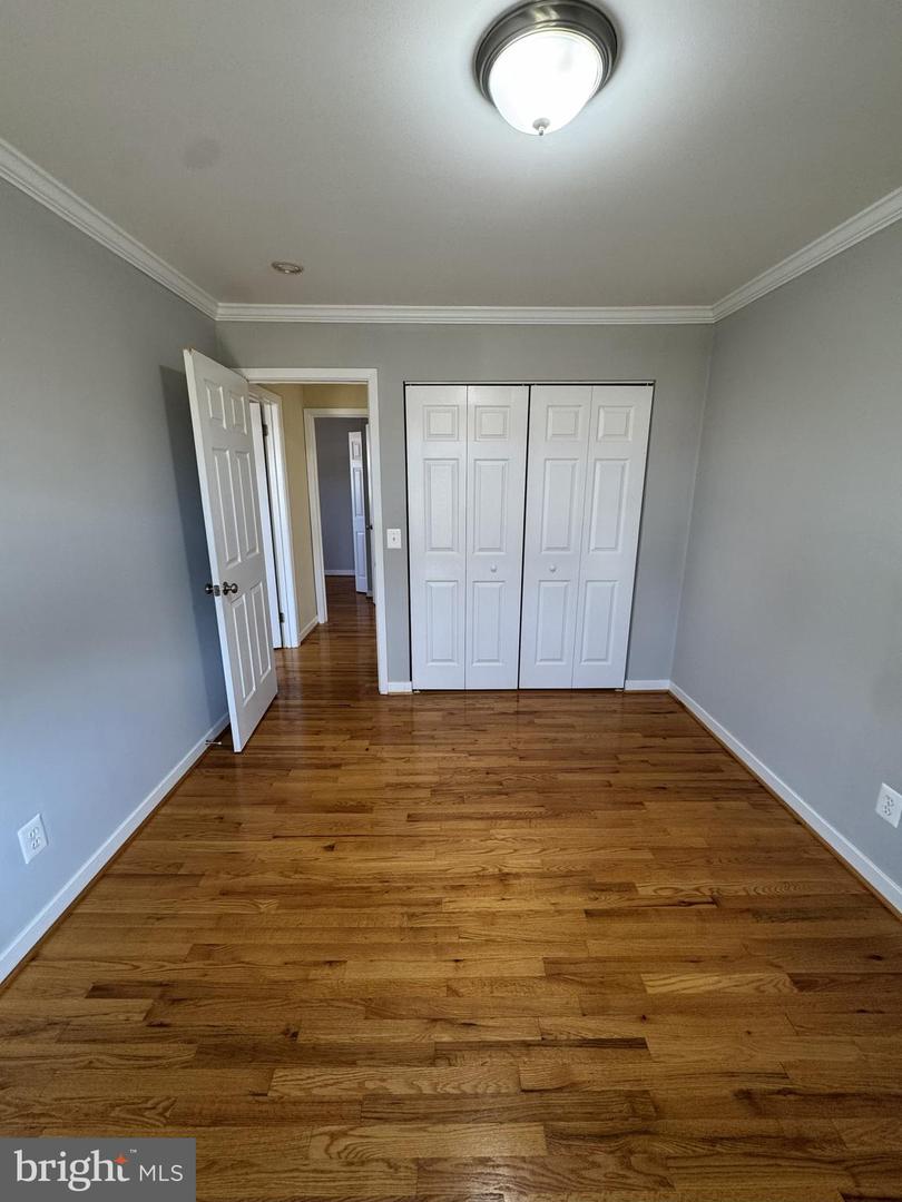 8001 HAMMOND ST, ALEXANDRIA, Virginia 22309, 5 Bedrooms Bedrooms, ,2 BathroomsBathrooms,Residential,For sale,8001 HAMMOND ST,VAFX2280958 MLS # VAFX2280958 8001 HAMMOND ST, ALEXANDRIA, Virginia 22309, 5 Bedrooms Bedrooms, ,2 BathroomsBathrooms,Residential,For sale,8001 HAMMOND ST,VAFX2280958 MLS # VAFX2280958