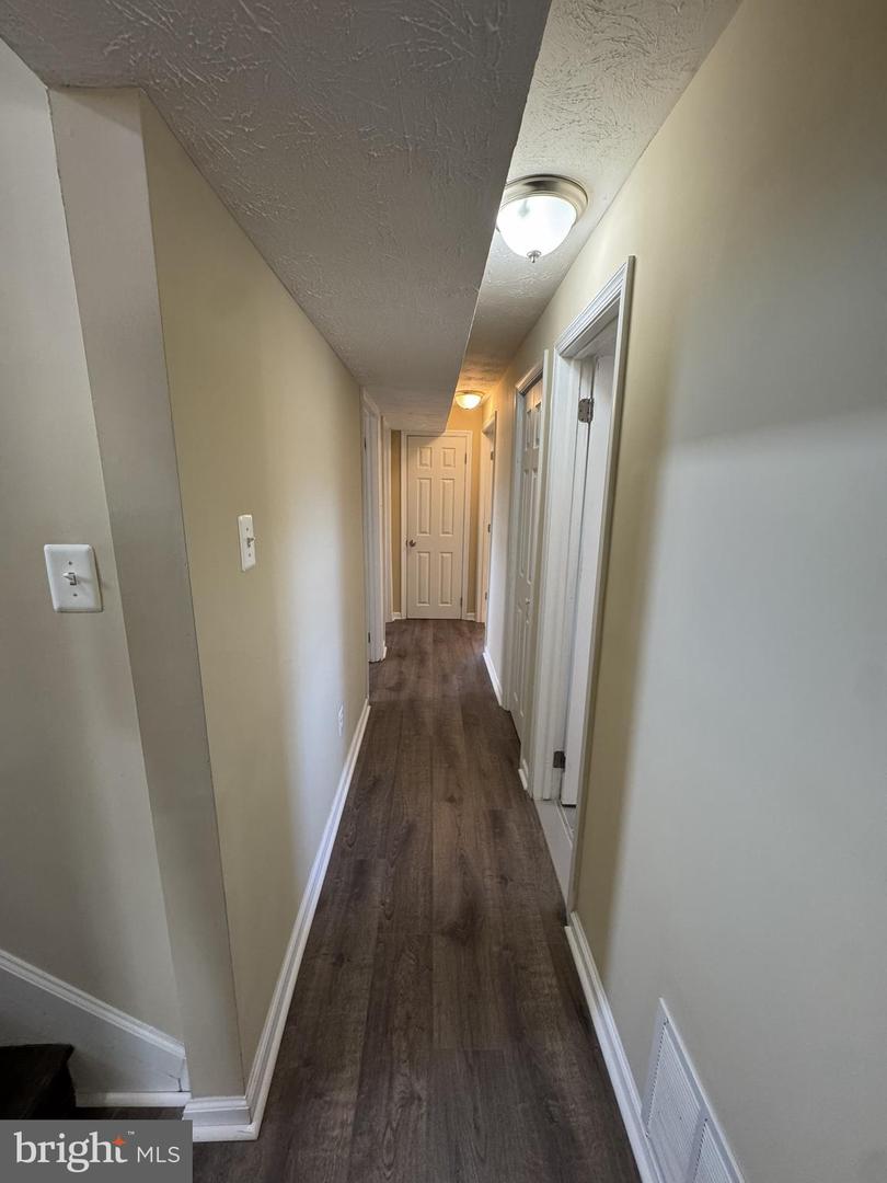 8001 HAMMOND ST, ALEXANDRIA, Virginia 22309, 5 Bedrooms Bedrooms, ,2 BathroomsBathrooms,Residential,For sale,8001 HAMMOND ST,VAFX2280958 MLS # VAFX2280958 8001 HAMMOND ST, ALEXANDRIA, Virginia 22309, 5 Bedrooms Bedrooms, ,2 BathroomsBathrooms,Residential,For sale,8001 HAMMOND ST,VAFX2280958 MLS # VAFX2280958