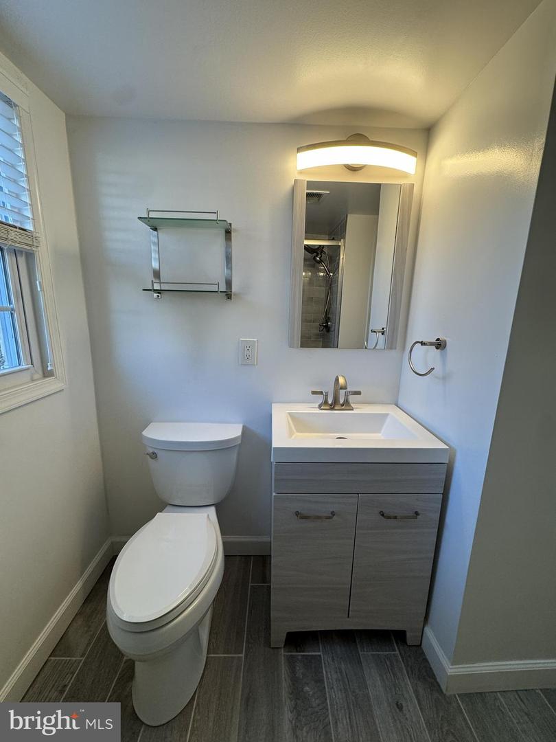 8001 HAMMOND ST, ALEXANDRIA, Virginia 22309, 5 Bedrooms Bedrooms, ,2 BathroomsBathrooms,Residential,For sale,8001 HAMMOND ST,VAFX2280958 MLS # VAFX2280958 8001 HAMMOND ST, ALEXANDRIA, Virginia 22309, 5 Bedrooms Bedrooms, ,2 BathroomsBathrooms,Residential,For sale,8001 HAMMOND ST,VAFX2280958 MLS # VAFX2280958