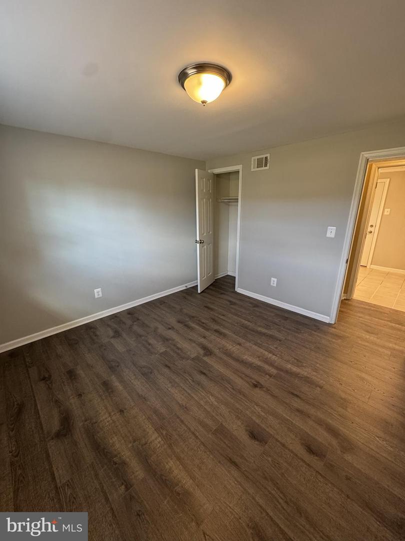 8001 HAMMOND ST, ALEXANDRIA, Virginia 22309, 5 Bedrooms Bedrooms, ,2 BathroomsBathrooms,Residential,For sale,8001 HAMMOND ST,VAFX2280958 MLS # VAFX2280958 8001 HAMMOND ST, ALEXANDRIA, Virginia 22309, 5 Bedrooms Bedrooms, ,2 BathroomsBathrooms,Residential,For sale,8001 HAMMOND ST,VAFX2280958 MLS # VAFX2280958