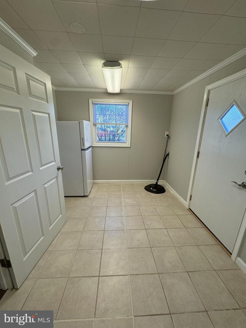 8001 HAMMOND ST, ALEXANDRIA, Virginia 22309, 5 Bedrooms Bedrooms, ,2 BathroomsBathrooms,Residential,For sale,8001 HAMMOND ST,VAFX2280958 MLS # VAFX2280958 8001 HAMMOND ST, ALEXANDRIA, Virginia 22309, 5 Bedrooms Bedrooms, ,2 BathroomsBathrooms,Residential,For sale,8001 HAMMOND ST,VAFX2280958 MLS # VAFX2280958