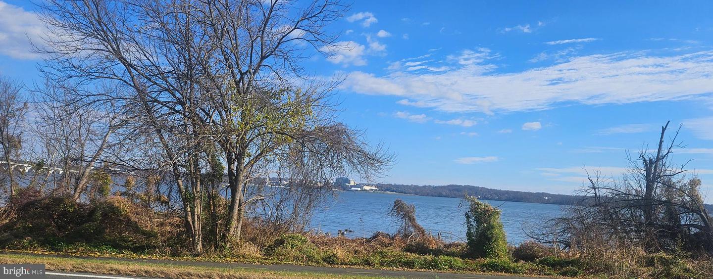 8001 HAMMOND ST, ALEXANDRIA, Virginia 22309, 5 Bedrooms Bedrooms, ,2 BathroomsBathrooms,Residential,For sale,8001 HAMMOND ST,VAFX2280958 MLS # VAFX2280958 8001 HAMMOND ST, ALEXANDRIA, Virginia 22309, 5 Bedrooms Bedrooms, ,2 BathroomsBathrooms,Residential,For sale,8001 HAMMOND ST,VAFX2280958 MLS # VAFX2280958