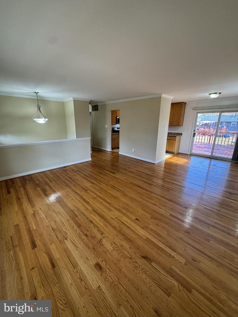 8001 HAMMOND ST, ALEXANDRIA, Virginia 22309, 5 Bedrooms Bedrooms, ,2 BathroomsBathrooms,Residential,For sale,8001 HAMMOND ST,VAFX2280958 MLS # VAFX2280958 8001 HAMMOND ST, ALEXANDRIA, Virginia 22309, 5 Bedrooms Bedrooms, ,2 BathroomsBathrooms,Residential,For sale,8001 HAMMOND ST,VAFX2280958 MLS # VAFX2280958