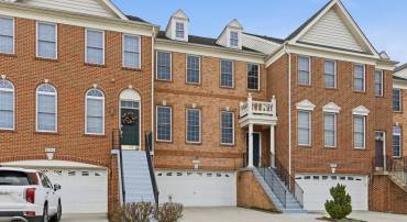25382 WHIPPOORWILL TER, CHANTILLY, Virginia 20152, 3 Bedrooms Bedrooms, ,3 BathroomsBathrooms,Residential,For sale,25382 WHIPPOORWILL TER,VALO2111844 MLS # VALO2111844