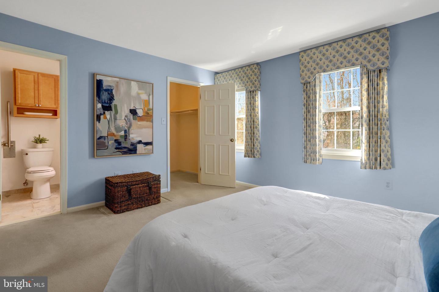 5880 LANGTON DR, ALEXANDRIA, Virginia 22310, 3 Bedrooms Bedrooms, ,2 BathroomsBathrooms,Residential,For sale,5880 LANGTON DR,VAFX2281372 MLS # VAFX2281372 5880 LANGTON DR, ALEXANDRIA, Virginia 22310, 3 Bedrooms Bedrooms, ,2 BathroomsBathrooms,Residential,For sale,5880 LANGTON DR,VAFX2281372 MLS # VAFX2281372