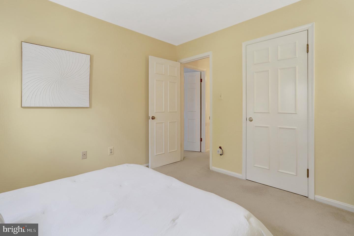 5880 LANGTON DR, ALEXANDRIA, Virginia 22310, 3 Bedrooms Bedrooms, ,2 BathroomsBathrooms,Residential,For sale,5880 LANGTON DR,VAFX2281372 MLS # VAFX2281372 5880 LANGTON DR, ALEXANDRIA, Virginia 22310, 3 Bedrooms Bedrooms, ,2 BathroomsBathrooms,Residential,For sale,5880 LANGTON DR,VAFX2281372 MLS # VAFX2281372