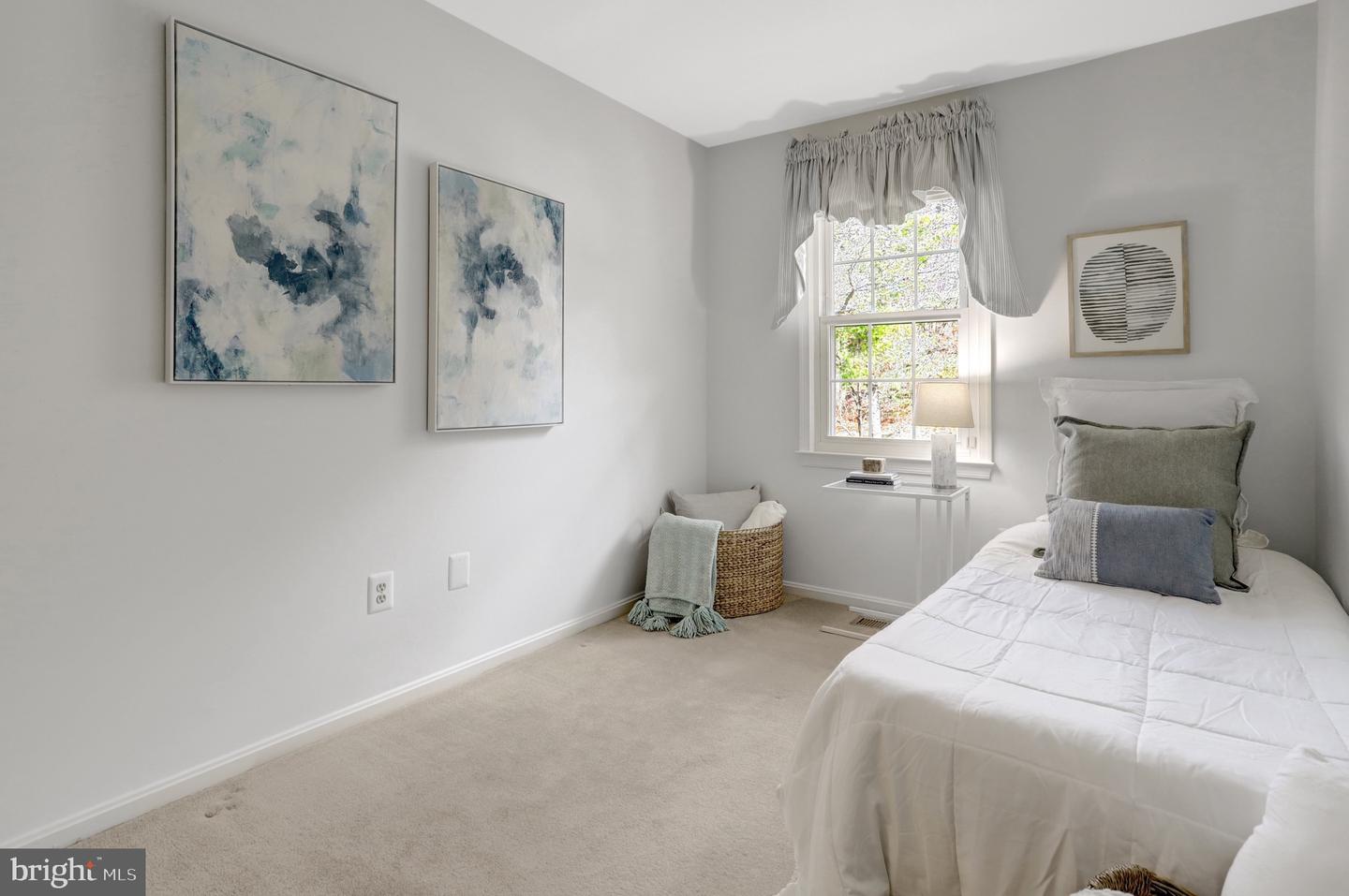 5880 LANGTON DR, ALEXANDRIA, Virginia 22310, 3 Bedrooms Bedrooms, ,2 BathroomsBathrooms,Residential,For sale,5880 LANGTON DR,VAFX2281372 MLS # VAFX2281372 5880 LANGTON DR, ALEXANDRIA, Virginia 22310, 3 Bedrooms Bedrooms, ,2 BathroomsBathrooms,Residential,For sale,5880 LANGTON DR,VAFX2281372 MLS # VAFX2281372