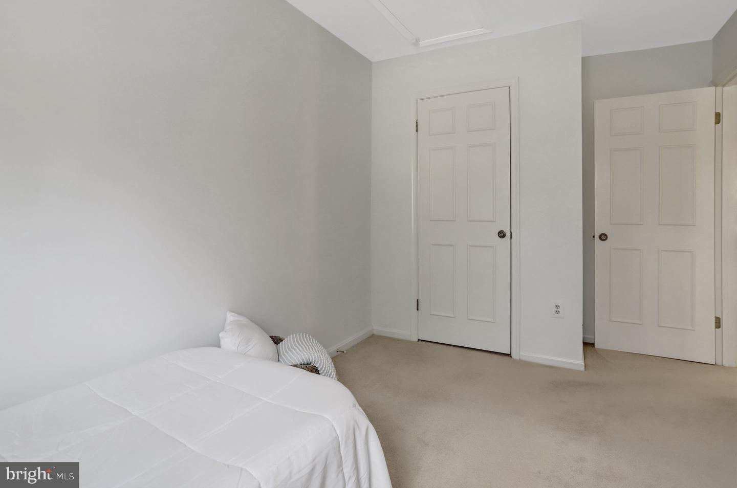 5880 LANGTON DR, ALEXANDRIA, Virginia 22310, 3 Bedrooms Bedrooms, ,2 BathroomsBathrooms,Residential,For sale,5880 LANGTON DR,VAFX2281372 MLS # VAFX2281372 5880 LANGTON DR, ALEXANDRIA, Virginia 22310, 3 Bedrooms Bedrooms, ,2 BathroomsBathrooms,Residential,For sale,5880 LANGTON DR,VAFX2281372 MLS # VAFX2281372