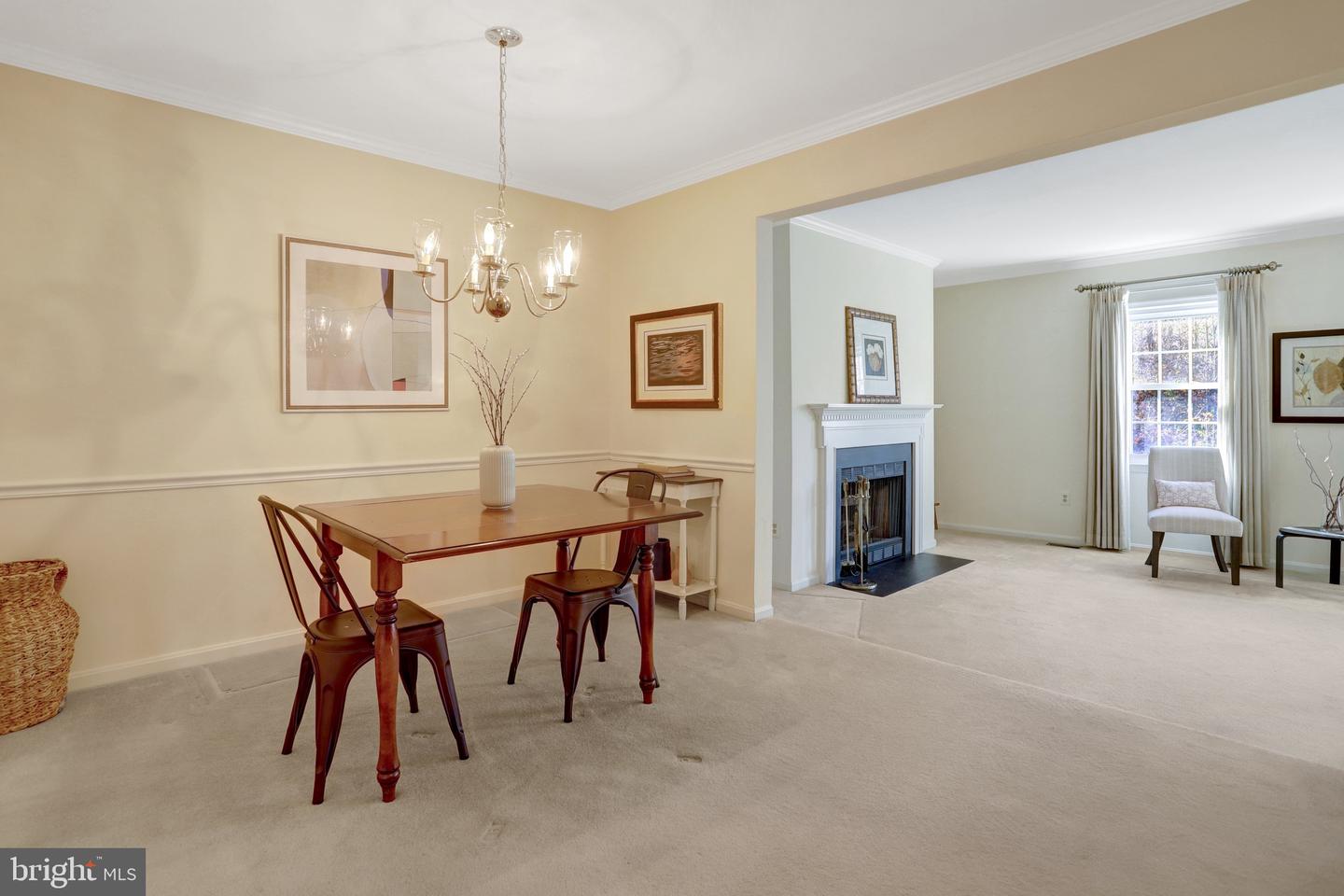 5880 LANGTON DR, ALEXANDRIA, Virginia 22310, 3 Bedrooms Bedrooms, ,2 BathroomsBathrooms,Residential,For sale,5880 LANGTON DR,VAFX2281372 MLS # VAFX2281372 5880 LANGTON DR, ALEXANDRIA, Virginia 22310, 3 Bedrooms Bedrooms, ,2 BathroomsBathrooms,Residential,For sale,5880 LANGTON DR,VAFX2281372 MLS # VAFX2281372