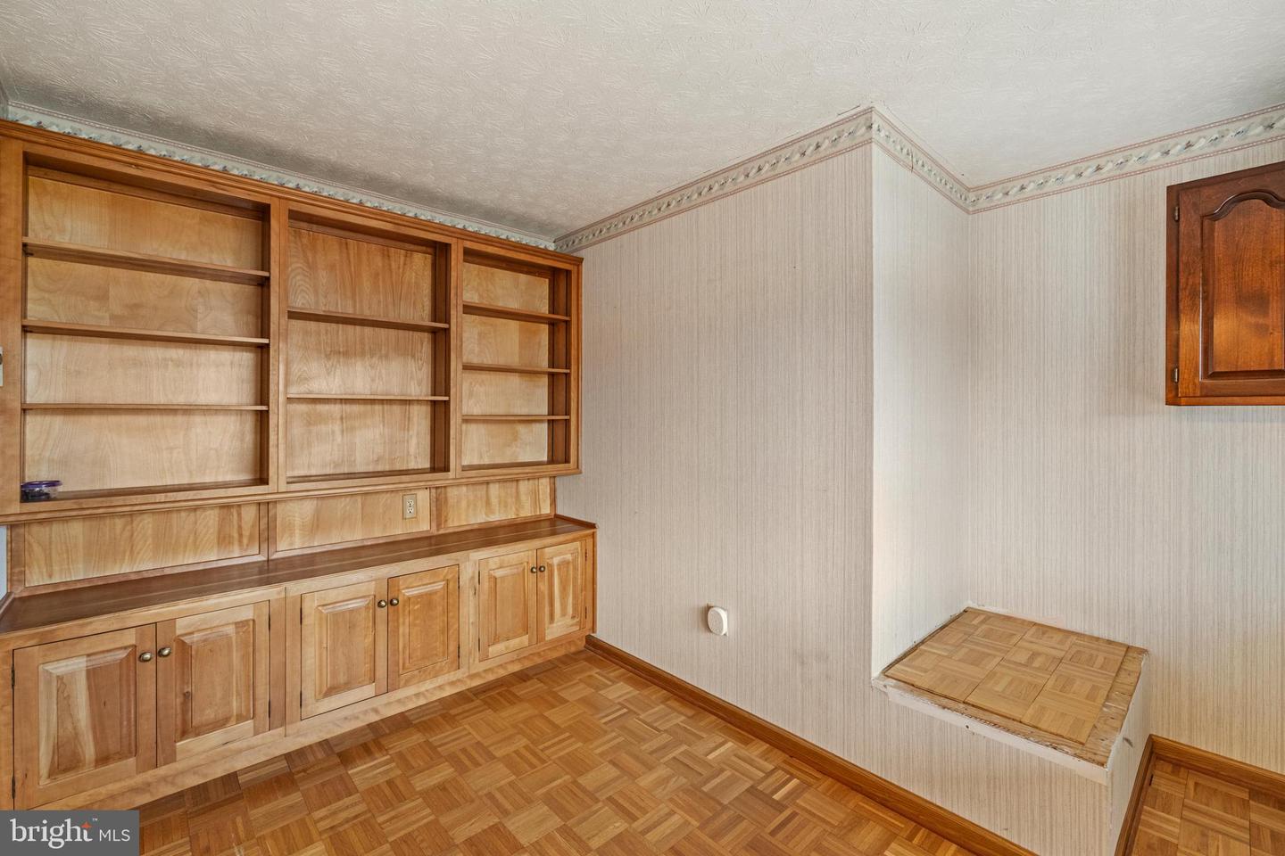 414 JACKSON ST, WOODSTOCK, Virginia 22664, 3 Bedrooms Bedrooms, ,2 BathroomsBathrooms,Residential,For sale,414 JACKSON ST,VASH2013142 MLS # VASH2013142