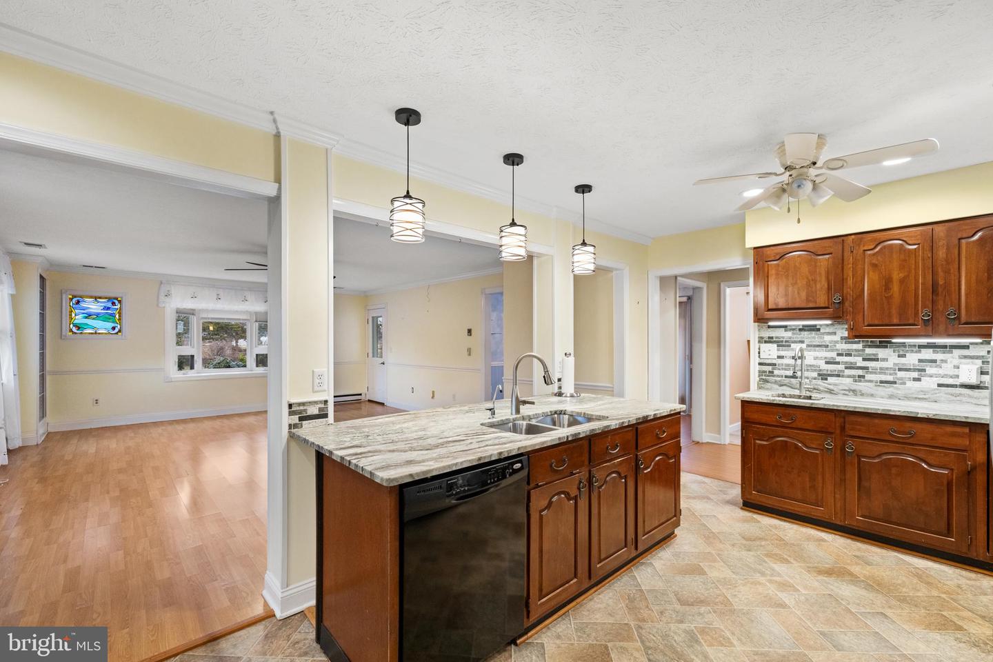 414 JACKSON ST, WOODSTOCK, Virginia 22664, 3 Bedrooms Bedrooms, ,2 BathroomsBathrooms,Residential,For sale,414 JACKSON ST,VASH2013142 MLS # VASH2013142