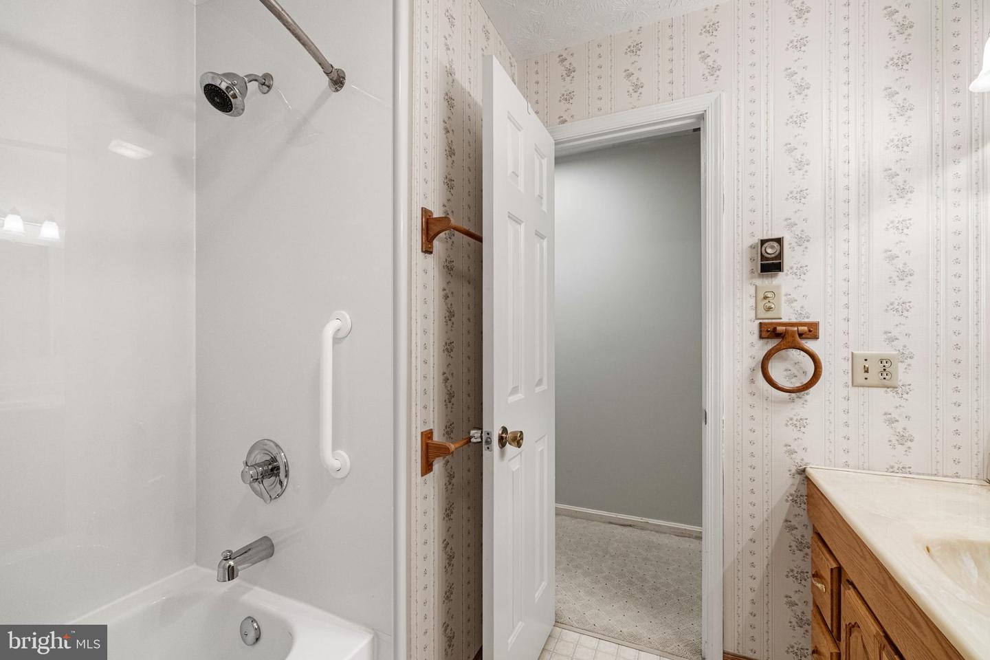 414 JACKSON ST, WOODSTOCK, Virginia 22664, 3 Bedrooms Bedrooms, ,2 BathroomsBathrooms,Residential,For sale,414 JACKSON ST,VASH2013142 MLS # VASH2013142