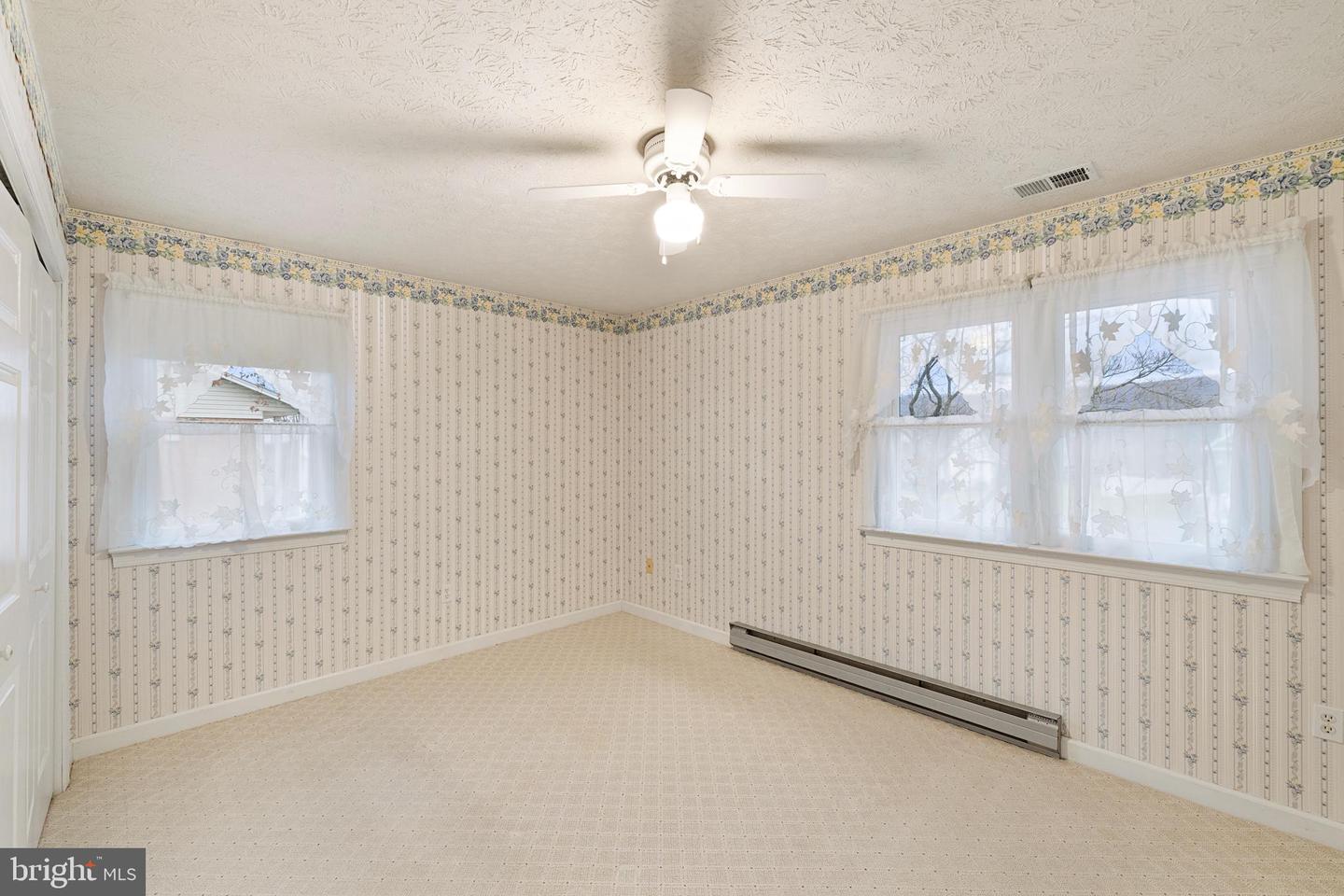 414 JACKSON ST, WOODSTOCK, Virginia 22664, 3 Bedrooms Bedrooms, ,2 BathroomsBathrooms,Residential,For sale,414 JACKSON ST,VASH2013142 MLS # VASH2013142