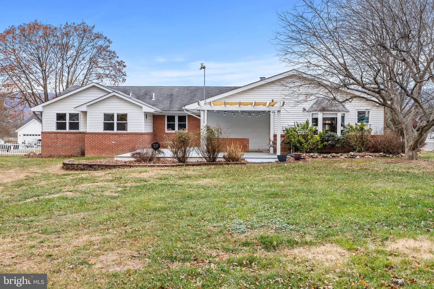 414 JACKSON ST, WOODSTOCK, Virginia 22664, 3 Bedrooms Bedrooms, ,2 BathroomsBathrooms,Residential,For sale,414 JACKSON ST,VASH2013142 MLS # VASH2013142