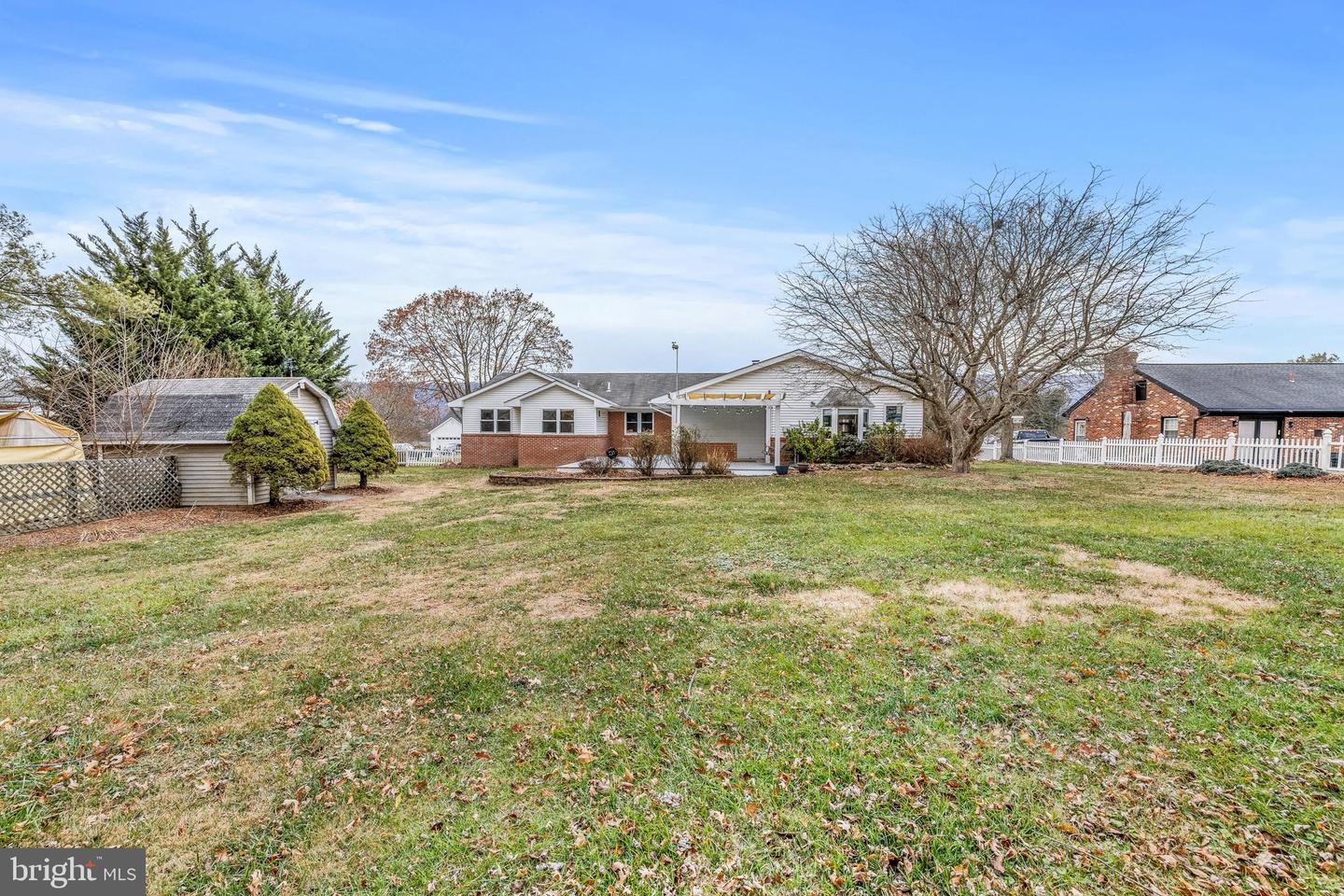 414 JACKSON ST, WOODSTOCK, Virginia 22664, 3 Bedrooms Bedrooms, ,2 BathroomsBathrooms,Residential,For sale,414 JACKSON ST,VASH2013142 MLS # VASH2013142