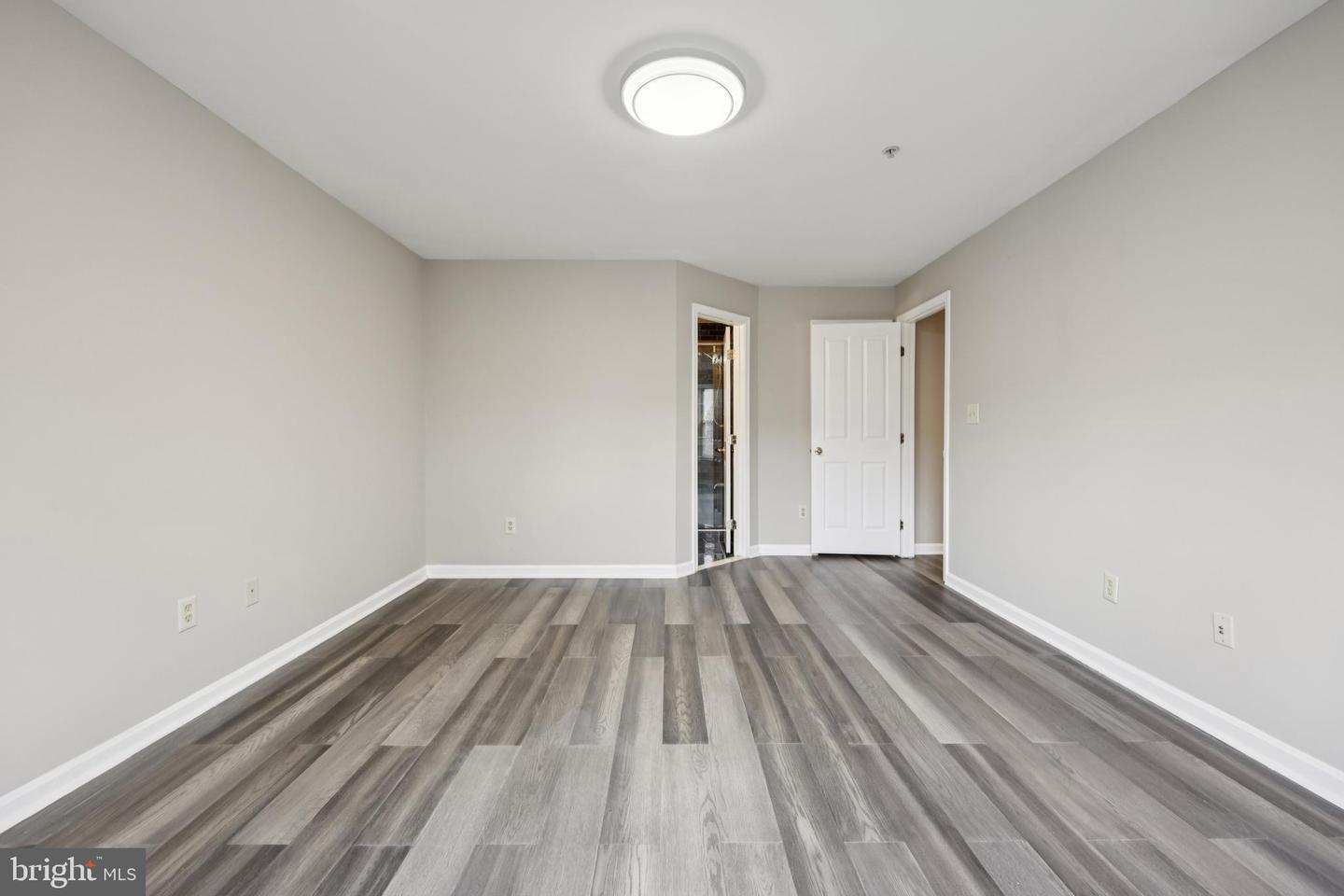 4116 MONUMENT CT #304K, FAIRFAX, Virginia 22033, 2 Bedrooms Bedrooms, ,2 BathroomsBathrooms,Residential,For sale,4116 MONUMENT CT #304K,VAFX2281378 MLS # VAFX2281378 4116 MONUMENT CT #304K, FAIRFAX, Virginia 22033, 2 Bedrooms Bedrooms, ,2 BathroomsBathrooms,Residential,For sale,4116 MONUMENT CT #304K,VAFX2281378 MLS # VAFX2281378