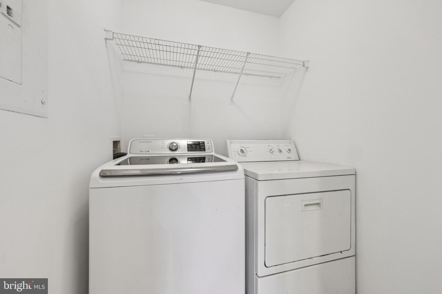 4116 MONUMENT CT #304K, FAIRFAX, Virginia 22033, 2 Bedrooms Bedrooms, ,2 BathroomsBathrooms,Residential,For sale,4116 MONUMENT CT #304K,VAFX2281378 MLS # VAFX2281378 4116 MONUMENT CT #304K, FAIRFAX, Virginia 22033, 2 Bedrooms Bedrooms, ,2 BathroomsBathrooms,Residential,For sale,4116 MONUMENT CT #304K,VAFX2281378 MLS # VAFX2281378