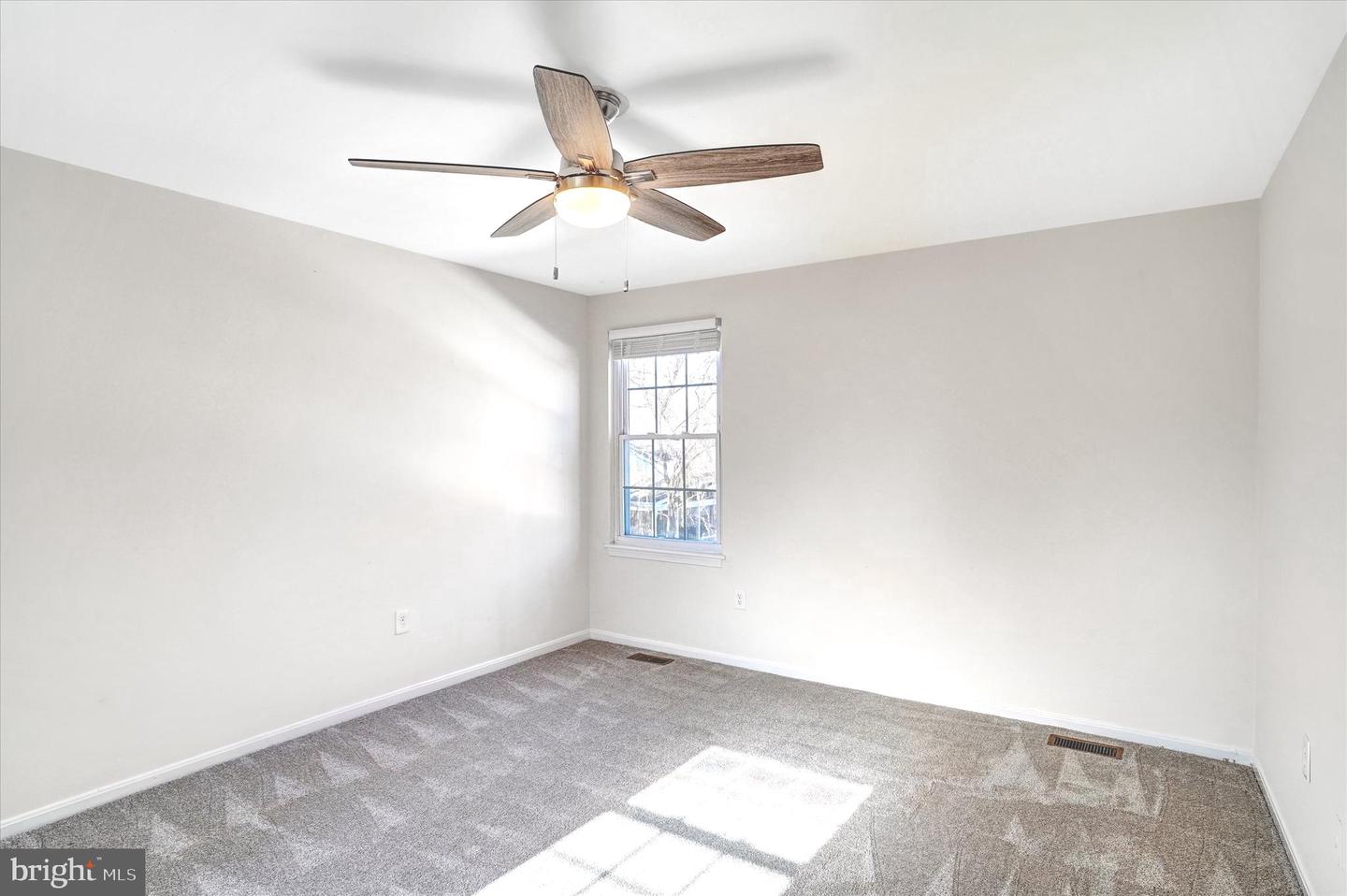 1324 ROCK CHAPEL RD, HERNDON, Virginia 20170, 5 Bedrooms Bedrooms, ,2 BathroomsBathrooms,Residential,For sale,1324 ROCK CHAPEL RD,VAFX2281460 MLS # VAFX2281460 1324 ROCK CHAPEL RD, HERNDON, Virginia 20170, 5 Bedrooms Bedrooms, ,2 BathroomsBathrooms,Residential,For sale,1324 ROCK CHAPEL RD,VAFX2281460 MLS # VAFX2281460