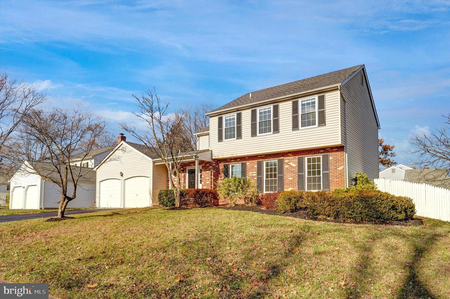 1324 ROCK CHAPEL RD, HERNDON, Virginia 20170, 5 Bedrooms Bedrooms, ,2 BathroomsBathrooms,Residential,For sale,1324 ROCK CHAPEL RD,VAFX2281460 MLS # VAFX2281460 1324 ROCK CHAPEL RD, HERNDON, Virginia 20170, 5 Bedrooms Bedrooms, ,2 BathroomsBathrooms,Residential,For sale,1324 ROCK CHAPEL RD,VAFX2281460 MLS # VAFX2281460