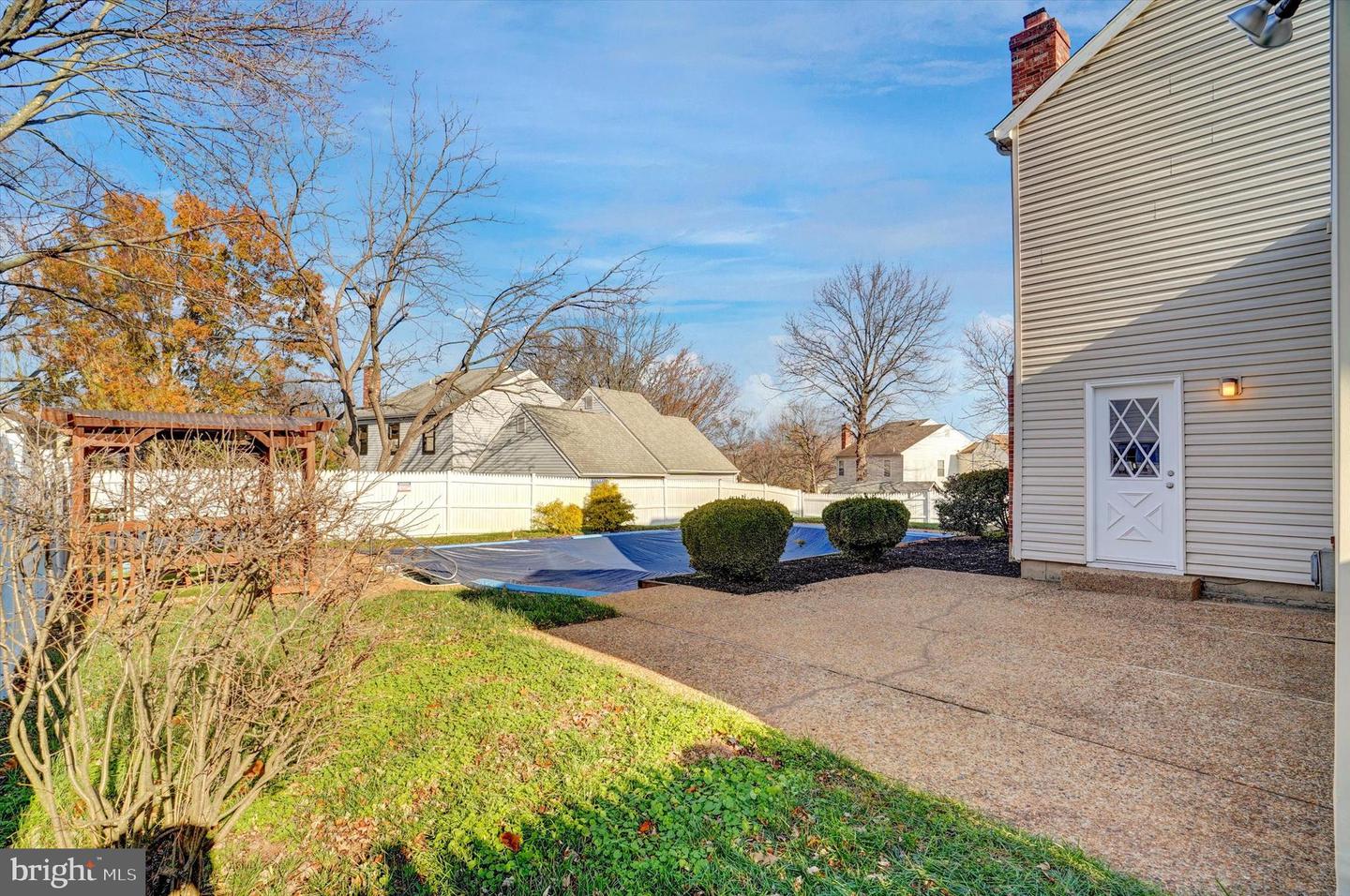 1324 ROCK CHAPEL RD, HERNDON, Virginia 20170, 5 Bedrooms Bedrooms, ,2 BathroomsBathrooms,Residential,For sale,1324 ROCK CHAPEL RD,VAFX2281460 MLS # VAFX2281460 1324 ROCK CHAPEL RD, HERNDON, Virginia 20170, 5 Bedrooms Bedrooms, ,2 BathroomsBathrooms,Residential,For sale,1324 ROCK CHAPEL RD,VAFX2281460 MLS # VAFX2281460