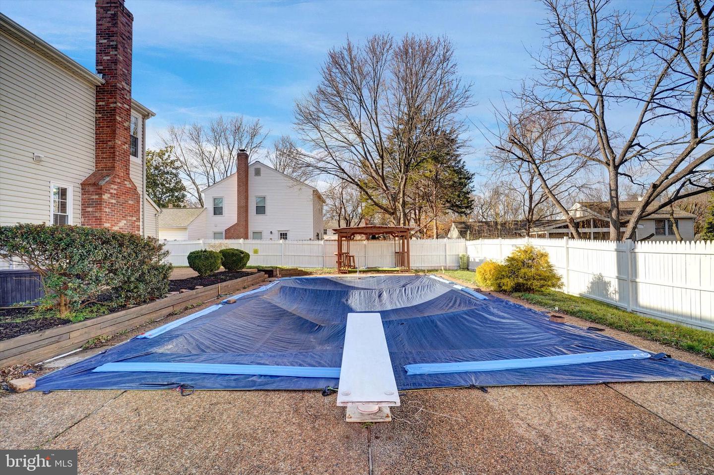 1324 ROCK CHAPEL RD, HERNDON, Virginia 20170, 5 Bedrooms Bedrooms, ,2 BathroomsBathrooms,Residential,For sale,1324 ROCK CHAPEL RD,VAFX2281460 MLS # VAFX2281460 1324 ROCK CHAPEL RD, HERNDON, Virginia 20170, 5 Bedrooms Bedrooms, ,2 BathroomsBathrooms,Residential,For sale,1324 ROCK CHAPEL RD,VAFX2281460 MLS # VAFX2281460