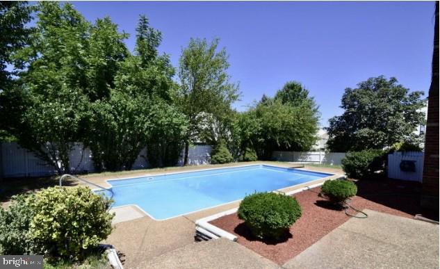 1324 ROCK CHAPEL RD, HERNDON, Virginia 20170, 5 Bedrooms Bedrooms, ,2 BathroomsBathrooms,Residential,For sale,1324 ROCK CHAPEL RD,VAFX2281460 MLS # VAFX2281460 1324 ROCK CHAPEL RD, HERNDON, Virginia 20170, 5 Bedrooms Bedrooms, ,2 BathroomsBathrooms,Residential,For sale,1324 ROCK CHAPEL RD,VAFX2281460 MLS # VAFX2281460