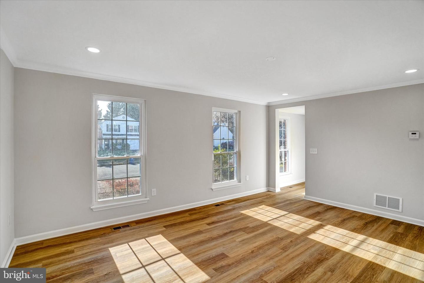 1324 ROCK CHAPEL RD, HERNDON, Virginia 20170, 5 Bedrooms Bedrooms, ,2 BathroomsBathrooms,Residential,For sale,1324 ROCK CHAPEL RD,VAFX2281460 MLS # VAFX2281460 1324 ROCK CHAPEL RD, HERNDON, Virginia 20170, 5 Bedrooms Bedrooms, ,2 BathroomsBathrooms,Residential,For sale,1324 ROCK CHAPEL RD,VAFX2281460 MLS # VAFX2281460