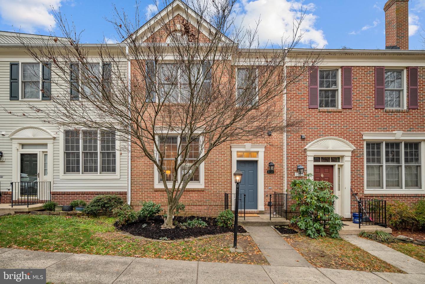 3721 HUNTLEY MEADOWS LN, ALEXANDRIA, Virginia 22306, 3 Bedrooms Bedrooms, ,3 BathroomsBathrooms,Residential,For sale,3721 HUNTLEY MEADOWS LN,VAFX2281536 MLS # VAFX2281536 3721 HUNTLEY MEADOWS LN, ALEXANDRIA, Virginia 22306, 3 Bedrooms Bedrooms, ,3 BathroomsBathrooms,Residential,For sale,3721 HUNTLEY MEADOWS LN,VAFX2281536 MLS # VAFX2281536