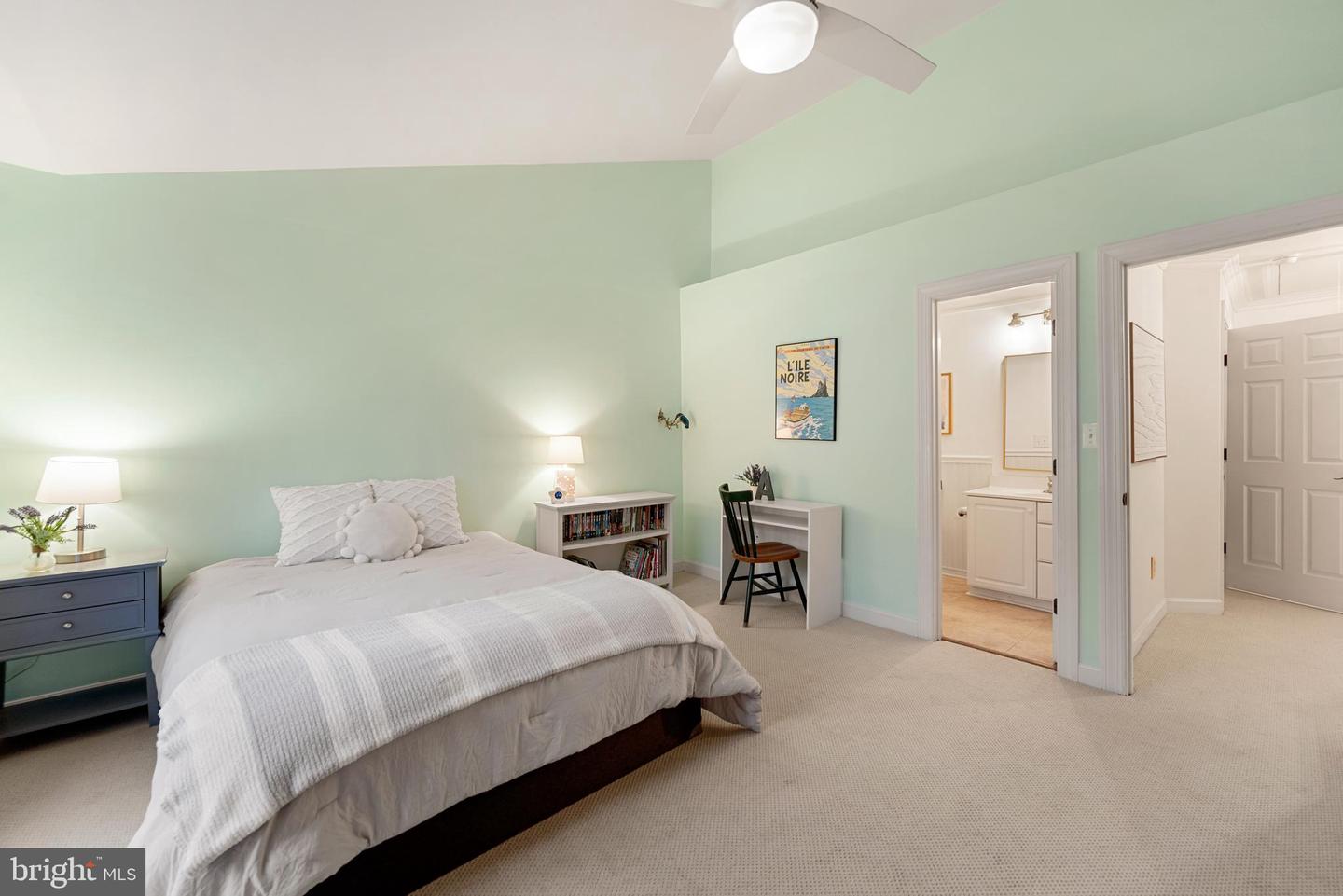 3721 HUNTLEY MEADOWS LN, ALEXANDRIA, Virginia 22306, 3 Bedrooms Bedrooms, ,3 BathroomsBathrooms,Residential,For sale,3721 HUNTLEY MEADOWS LN,VAFX2281536 MLS # VAFX2281536 3721 HUNTLEY MEADOWS LN, ALEXANDRIA, Virginia 22306, 3 Bedrooms Bedrooms, ,3 BathroomsBathrooms,Residential,For sale,3721 HUNTLEY MEADOWS LN,VAFX2281536 MLS # VAFX2281536