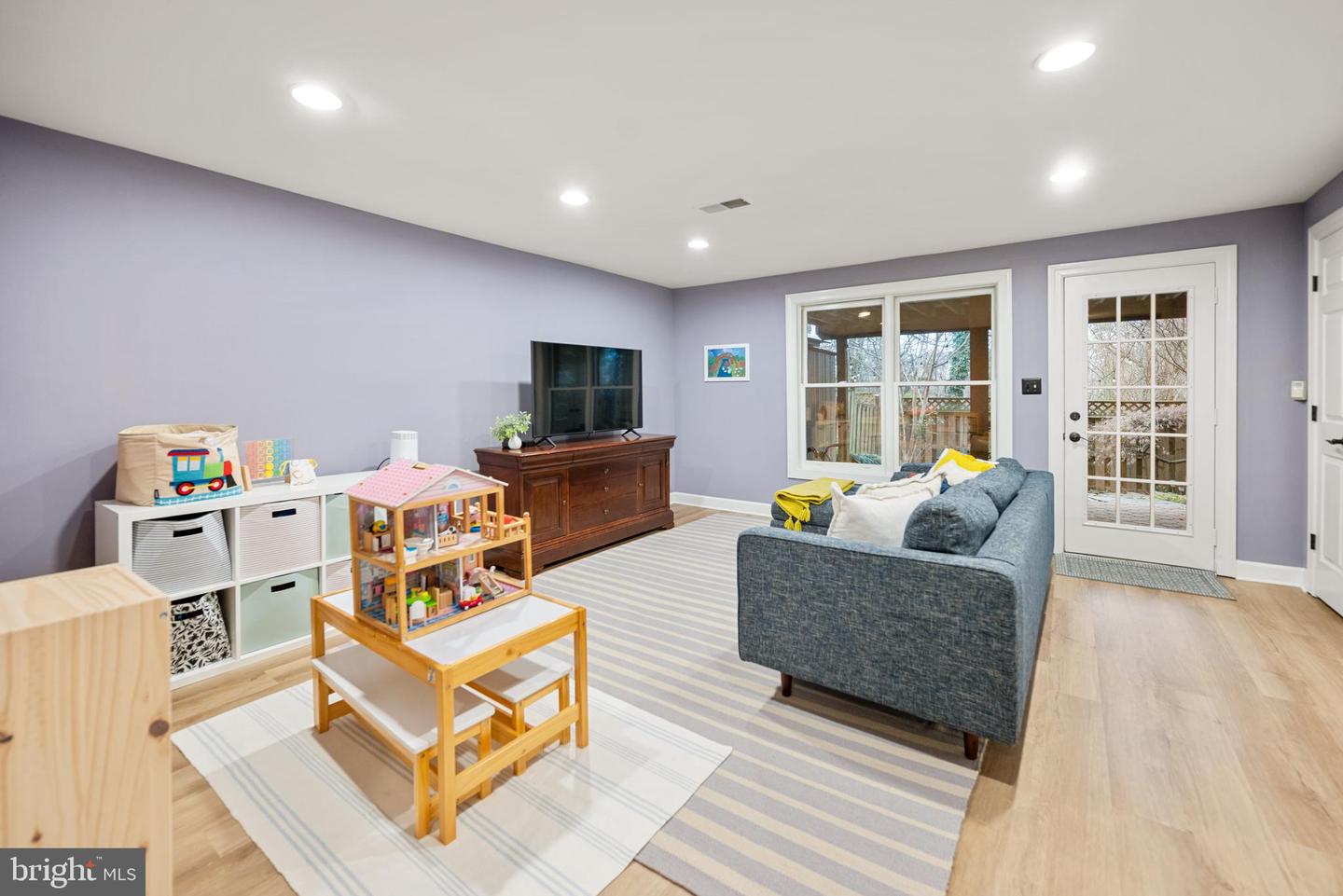 3721 HUNTLEY MEADOWS LN, ALEXANDRIA, Virginia 22306, 3 Bedrooms Bedrooms, ,3 BathroomsBathrooms,Residential,For sale,3721 HUNTLEY MEADOWS LN,VAFX2281536 MLS # VAFX2281536 3721 HUNTLEY MEADOWS LN, ALEXANDRIA, Virginia 22306, 3 Bedrooms Bedrooms, ,3 BathroomsBathrooms,Residential,For sale,3721 HUNTLEY MEADOWS LN,VAFX2281536 MLS # VAFX2281536