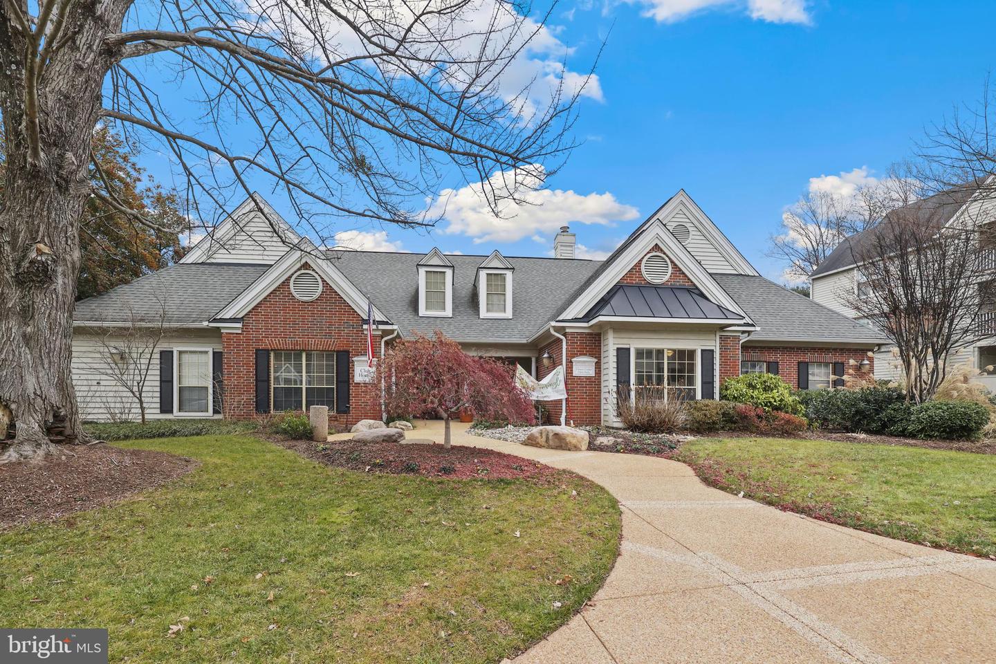 3916 PENDERVIEW DR #427, FAIRFAX, Virginia 22033, 1 Bedroom Bedrooms, ,1 BathroomBathrooms,Residential,For sale,3916 PENDERVIEW DR #427,VAFX2281550 MLS # VAFX2281550 3916 PENDERVIEW DR #427, FAIRFAX, Virginia 22033, 1 Bedroom Bedrooms, ,1 BathroomBathrooms,Residential,For sale,3916 PENDERVIEW DR #427,VAFX2281550 MLS # VAFX2281550