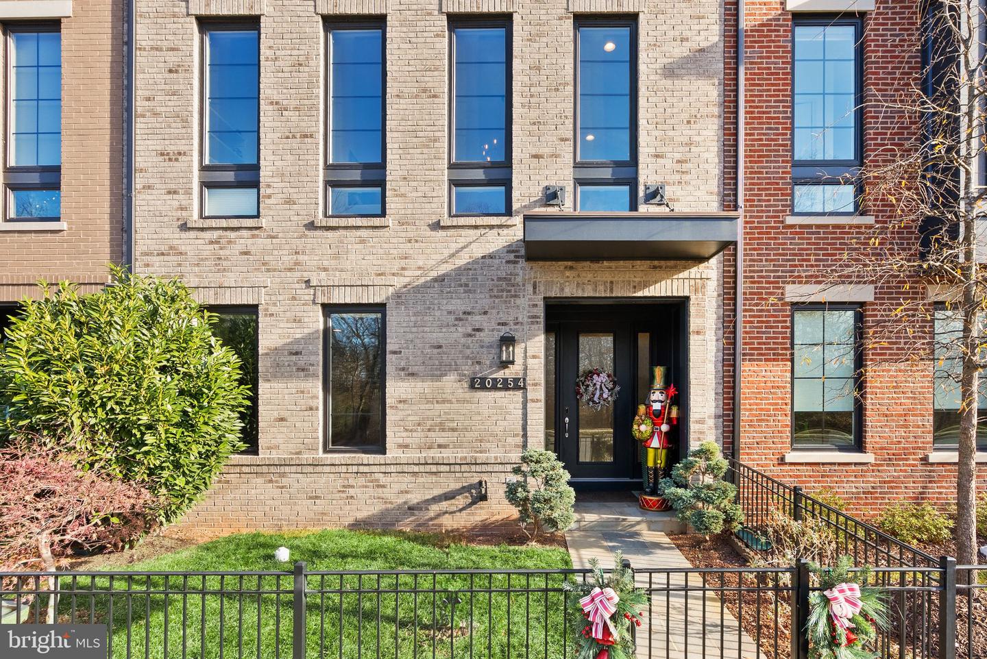 20254 NORTHPARK DR, ASHBURN, Virginia 20147, 5 Bedrooms Bedrooms, ,4 BathroomsBathrooms,Residential,For sale,20254 NORTHPARK DR,VALO2112018 MLS # VALO2112018 20254 NORTHPARK DR, ASHBURN, Virginia 20147, 5 Bedrooms Bedrooms, ,4 BathroomsBathrooms,Residential,For sale,20254 NORTHPARK DR,VALO2112018 MLS # VALO2112018