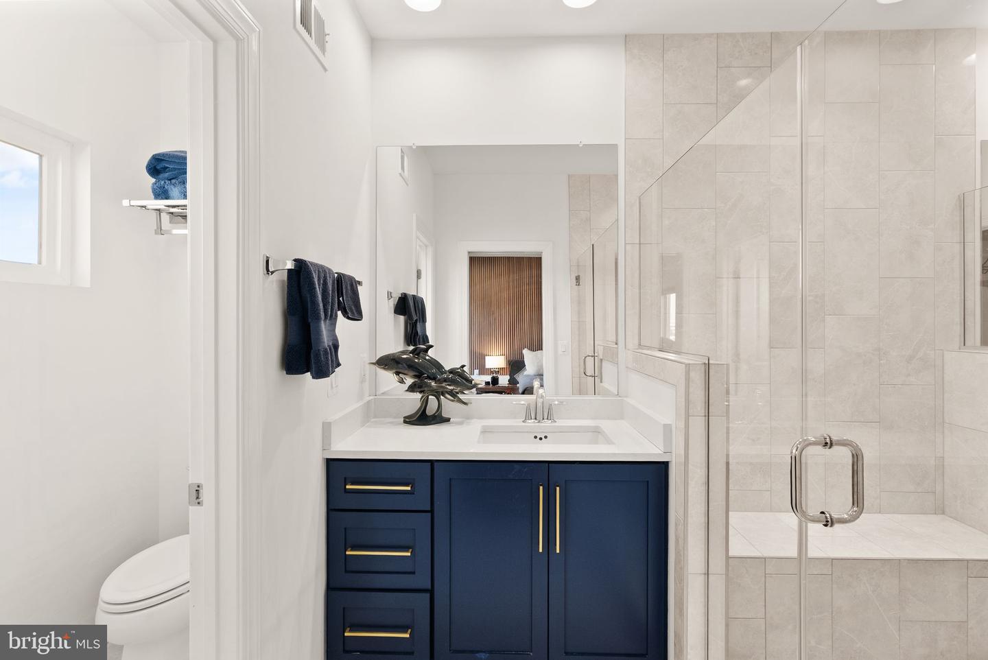 20254 NORTHPARK DR, ASHBURN, Virginia 20147, 5 Bedrooms Bedrooms, ,4 BathroomsBathrooms,Residential,For sale,20254 NORTHPARK DR,VALO2112018 MLS # VALO2112018 20254 NORTHPARK DR, ASHBURN, Virginia 20147, 5 Bedrooms Bedrooms, ,4 BathroomsBathrooms,Residential,For sale,20254 NORTHPARK DR,VALO2112018 MLS # VALO2112018