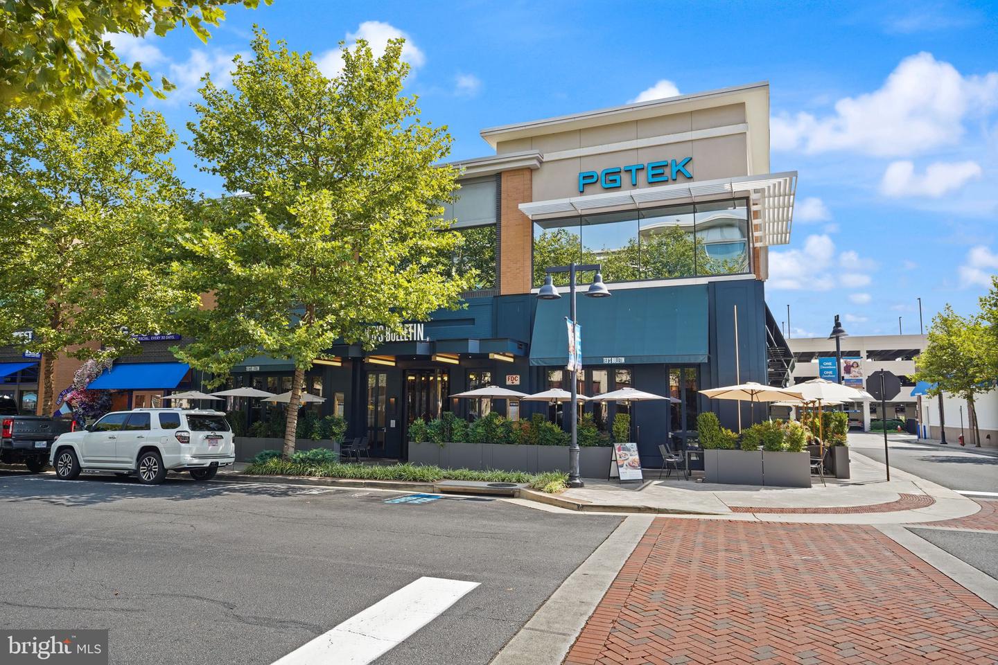 20254 NORTHPARK DR, ASHBURN, Virginia 20147, 5 Bedrooms Bedrooms, ,4 BathroomsBathrooms,Residential,For sale,20254 NORTHPARK DR,VALO2112018 MLS # VALO2112018 20254 NORTHPARK DR, ASHBURN, Virginia 20147, 5 Bedrooms Bedrooms, ,4 BathroomsBathrooms,Residential,For sale,20254 NORTHPARK DR,VALO2112018 MLS # VALO2112018