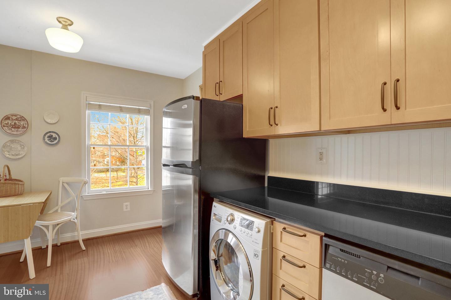 1251 E ABINGDON DR #1121, ALEXANDRIA, Virginia 22314, 1 Bedroom Bedrooms, ,1 BathroomBathrooms,Residential,For sale,1251 E ABINGDON DR #1121,VAAX2052240 MLS # VAAX2052240 1251 E ABINGDON DR #1121, ALEXANDRIA, Virginia 22314, 1 Bedroom Bedrooms, ,1 BathroomBathrooms,Residential,For sale,1251 E ABINGDON DR #1121,VAAX2052240 MLS # VAAX2052240