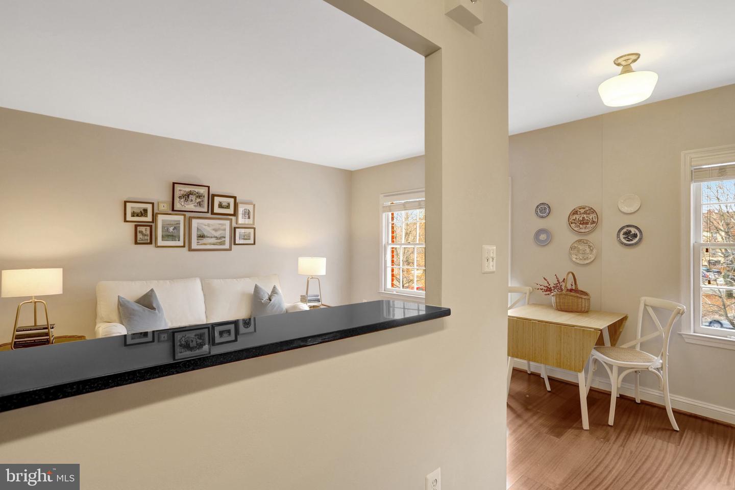 1251 E ABINGDON DR #1121, ALEXANDRIA, Virginia 22314, 1 Bedroom Bedrooms, ,1 BathroomBathrooms,Residential,For sale,1251 E ABINGDON DR #1121,VAAX2052240 MLS # VAAX2052240 1251 E ABINGDON DR #1121, ALEXANDRIA, Virginia 22314, 1 Bedroom Bedrooms, ,1 BathroomBathrooms,Residential,For sale,1251 E ABINGDON DR #1121,VAAX2052240 MLS # VAAX2052240