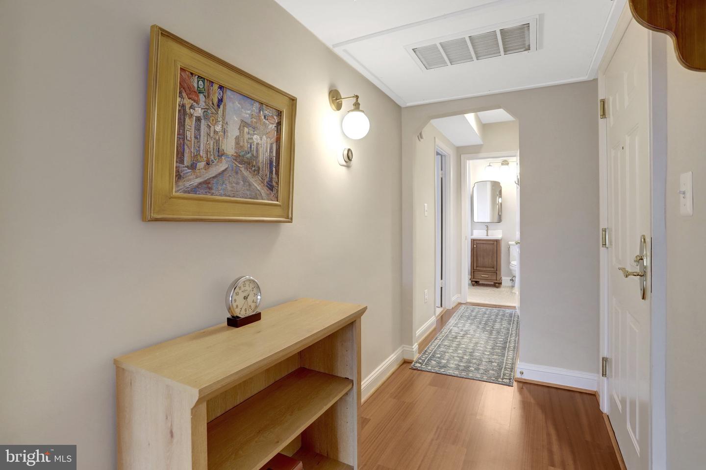 1251 E ABINGDON DR #1121, ALEXANDRIA, Virginia 22314, 1 Bedroom Bedrooms, ,1 BathroomBathrooms,Residential,For sale,1251 E ABINGDON DR #1121,VAAX2052240 MLS # VAAX2052240 1251 E ABINGDON DR #1121, ALEXANDRIA, Virginia 22314, 1 Bedroom Bedrooms, ,1 BathroomBathrooms,Residential,For sale,1251 E ABINGDON DR #1121,VAAX2052240 MLS # VAAX2052240