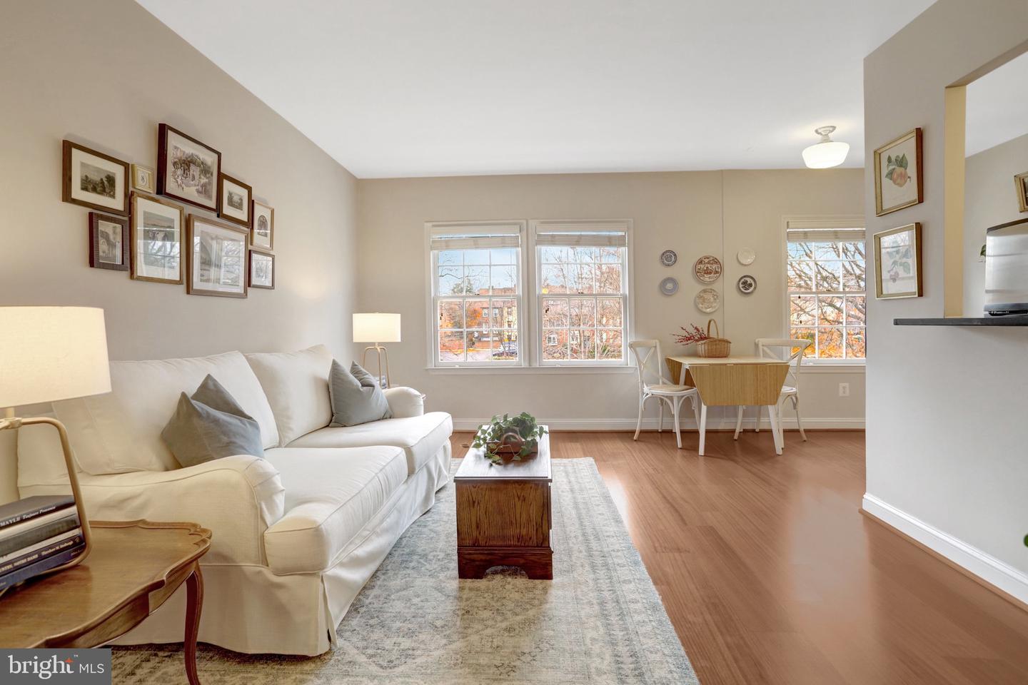 1251 E ABINGDON DR #1121, ALEXANDRIA, Virginia 22314, 1 Bedroom Bedrooms, ,1 BathroomBathrooms,Residential,For sale,1251 E ABINGDON DR #1121,VAAX2052240 MLS # VAAX2052240 1251 E ABINGDON DR #1121, ALEXANDRIA, Virginia 22314, 1 Bedroom Bedrooms, ,1 BathroomBathrooms,Residential,For sale,1251 E ABINGDON DR #1121,VAAX2052240 MLS # VAAX2052240