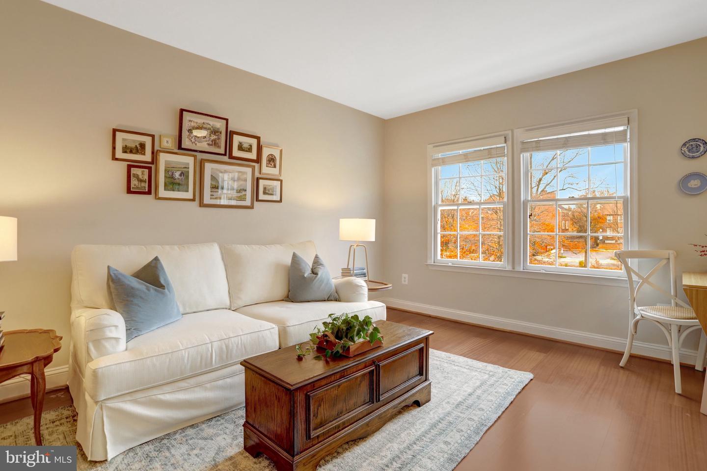 1251 E ABINGDON DR #1121, ALEXANDRIA, Virginia 22314, 1 Bedroom Bedrooms, ,1 BathroomBathrooms,Residential,For sale,1251 E ABINGDON DR #1121,VAAX2052240 MLS # VAAX2052240 1251 E ABINGDON DR #1121, ALEXANDRIA, Virginia 22314, 1 Bedroom Bedrooms, ,1 BathroomBathrooms,Residential,For sale,1251 E ABINGDON DR #1121,VAAX2052240 MLS # VAAX2052240