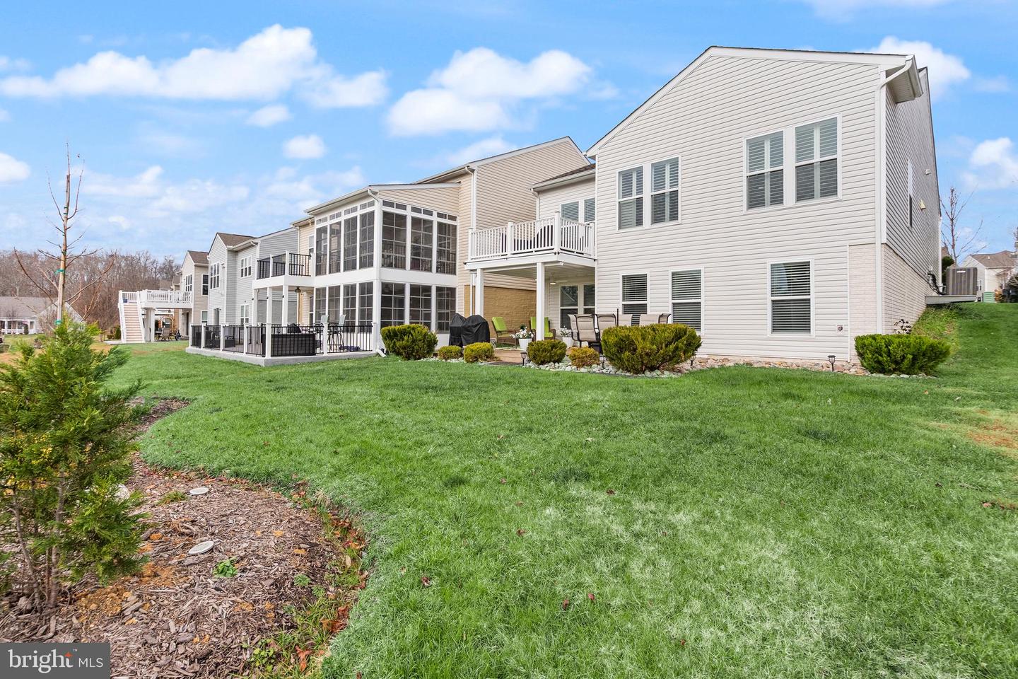 5 MONTAUK AVE, FREDERICKSBURG, Virginia 22406, 3 Bedrooms Bedrooms, ,3 BathroomsBathrooms,Residential,For sale,5 MONTAUK AVE,VAST2044574 MLS # VAST2044574 5 MONTAUK AVE, FREDERICKSBURG, Virginia 22406, 3 Bedrooms Bedrooms, ,3 BathroomsBathrooms,Residential,For sale,5 MONTAUK AVE,VAST2044574 MLS # VAST2044574