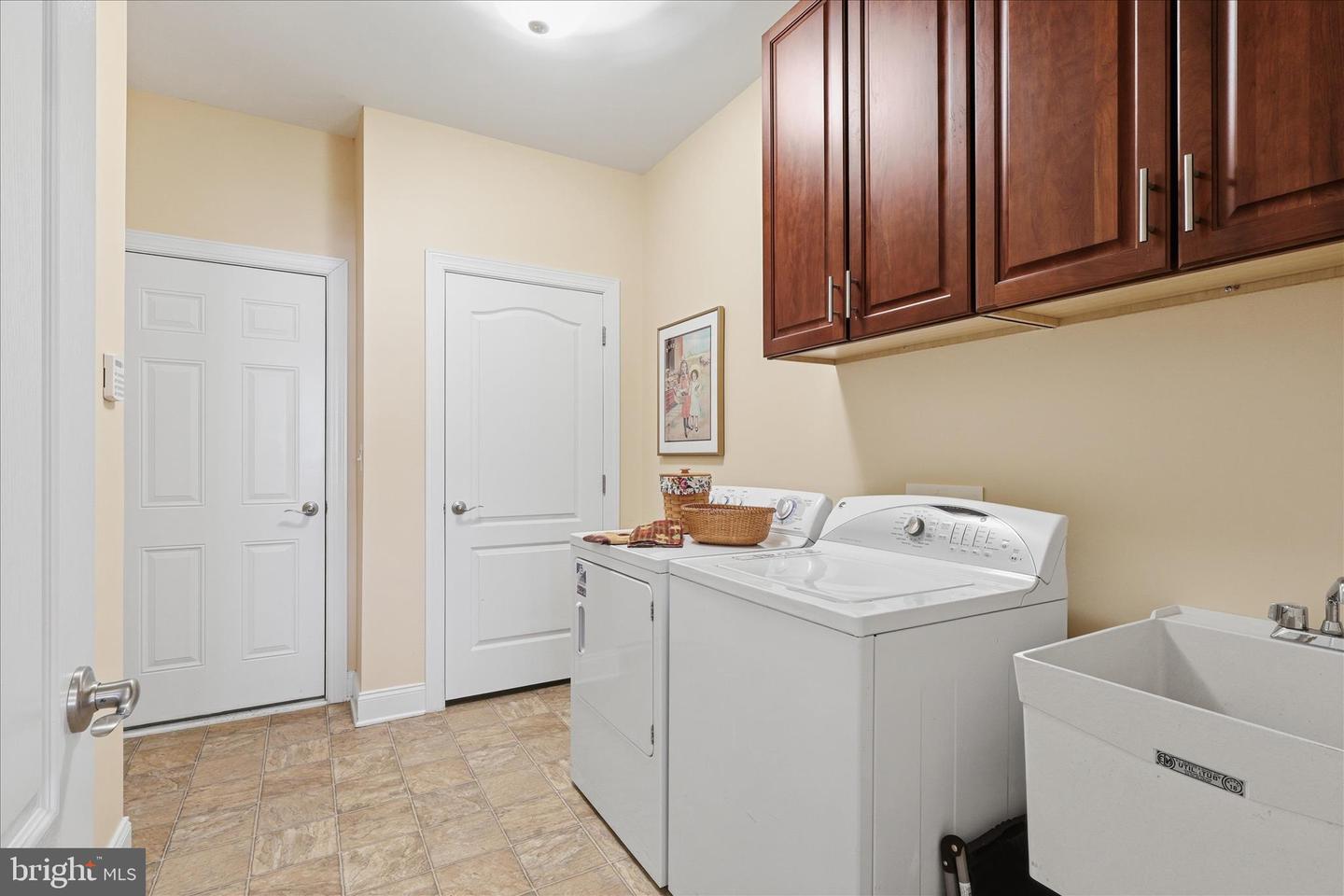 4868 PALMERS RIDGE CT, HAYMARKET, Virginia 20169, 4 Bedrooms Bedrooms, ,4 BathroomsBathrooms,Residential,For sale,4868 PALMERS RIDGE CT,VAPW2108728 MLS # VAPW2108728 4868 PALMERS RIDGE CT, HAYMARKET, Virginia 20169, 4 Bedrooms Bedrooms, ,4 BathroomsBathrooms,Residential,For sale,4868 PALMERS RIDGE CT,VAPW2108728 MLS # VAPW2108728