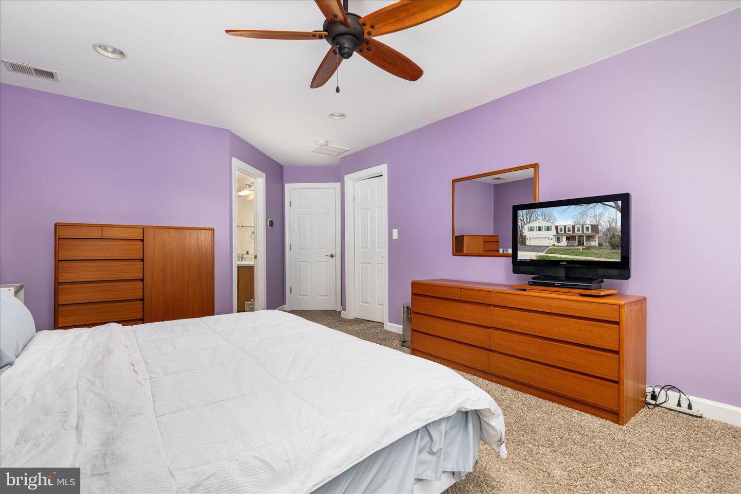 5808 WOOD LAUREL CT, BURKE, Virginia 22015, 5 Bedrooms Bedrooms, 19 Rooms Rooms,3 BathroomsBathrooms,Residential,For sale,5808 WOOD LAUREL CT,VAFX2281774 MLS # VAFX2281774 5808 WOOD LAUREL CT, BURKE, Virginia 22015, 5 Bedrooms Bedrooms, 19 Rooms Rooms,3 BathroomsBathrooms,Residential,For sale,5808 WOOD LAUREL CT,VAFX2281774 MLS # VAFX2281774