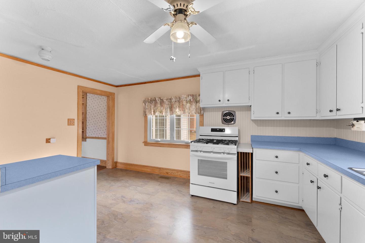 210 ELIZABETH ST, CULPEPER, Virginia 22701, 4 Bedrooms Bedrooms, ,3 BathroomsBathrooms,Residential,For sale,210 ELIZABETH ST,VACU2012198 MLS # VACU2012198 210 ELIZABETH ST, CULPEPER, Virginia 22701, 4 Bedrooms Bedrooms, ,3 BathroomsBathrooms,Residential,For sale,210 ELIZABETH ST,VACU2012198 MLS # VACU2012198