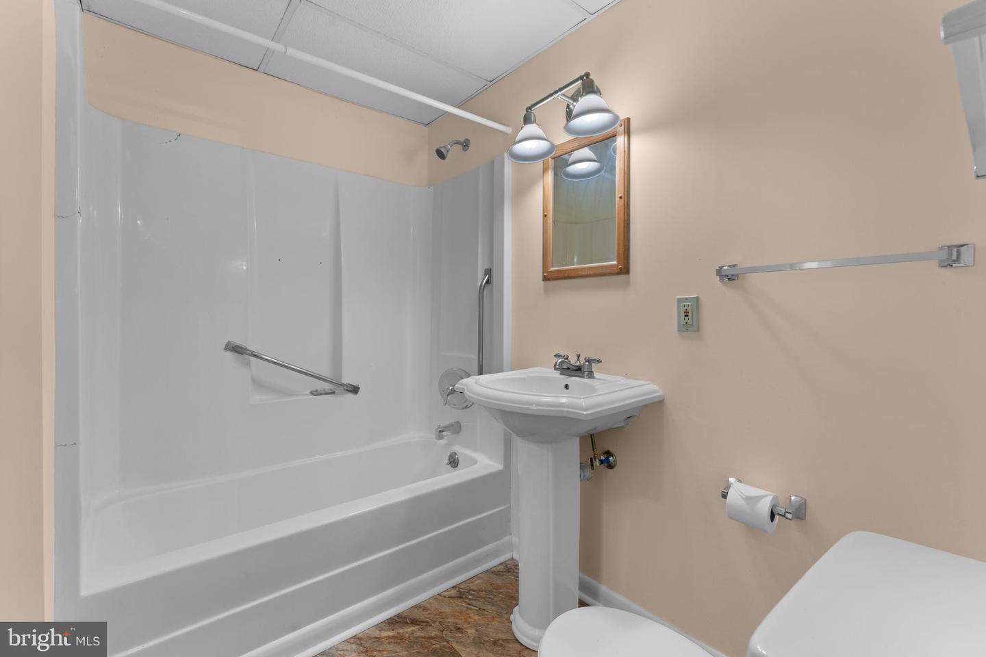 210 ELIZABETH ST, CULPEPER, Virginia 22701, 4 Bedrooms Bedrooms, ,3 BathroomsBathrooms,Residential,For sale,210 ELIZABETH ST,VACU2012198 MLS # VACU2012198 210 ELIZABETH ST, CULPEPER, Virginia 22701, 4 Bedrooms Bedrooms, ,3 BathroomsBathrooms,Residential,For sale,210 ELIZABETH ST,VACU2012198 MLS # VACU2012198