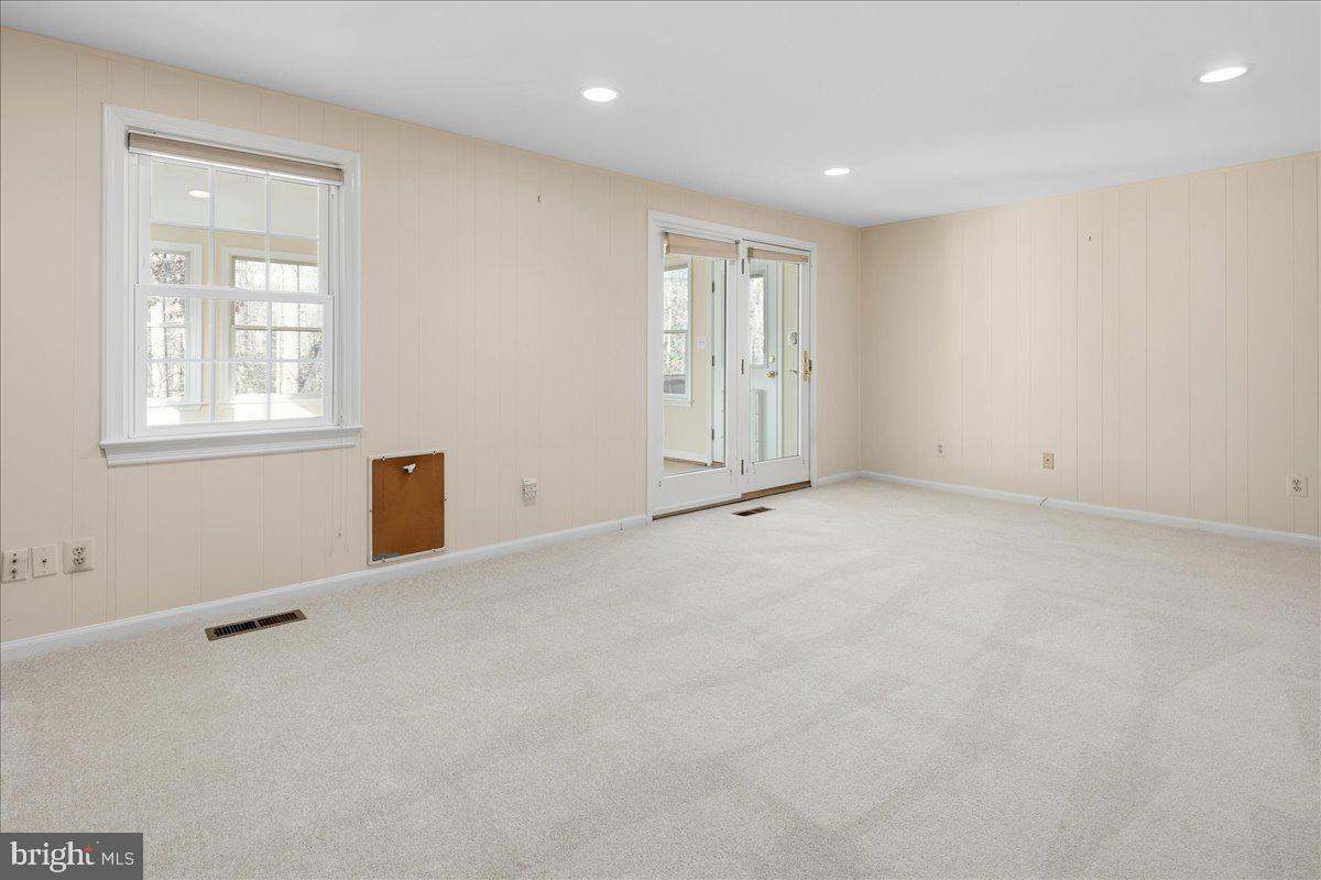 4302 ADRIENNE DR, ALEXANDRIA, Virginia 22309, 4 Bedrooms Bedrooms, ,2 BathroomsBathrooms,Residential,For sale,4302 ADRIENNE DR,VAFX2281832 MLS # VAFX2281832 4302 ADRIENNE DR, ALEXANDRIA, Virginia 22309, 4 Bedrooms Bedrooms, ,2 BathroomsBathrooms,Residential,For sale,4302 ADRIENNE DR,VAFX2281832 MLS # VAFX2281832