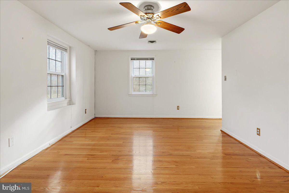 4302 ADRIENNE DR, ALEXANDRIA, Virginia 22309, 4 Bedrooms Bedrooms, ,2 BathroomsBathrooms,Residential,For sale,4302 ADRIENNE DR,VAFX2281832 MLS # VAFX2281832 4302 ADRIENNE DR, ALEXANDRIA, Virginia 22309, 4 Bedrooms Bedrooms, ,2 BathroomsBathrooms,Residential,For sale,4302 ADRIENNE DR,VAFX2281832 MLS # VAFX2281832