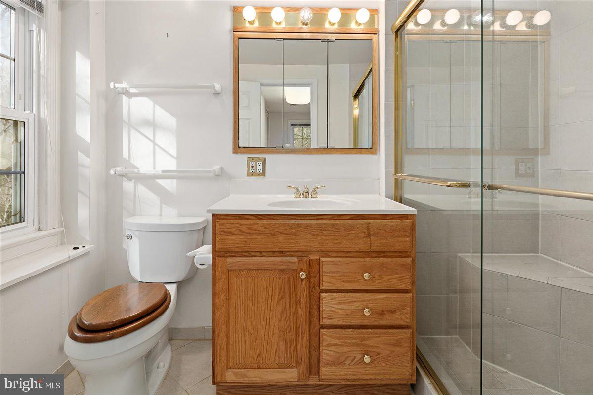 4302 ADRIENNE DR, ALEXANDRIA, Virginia 22309, 4 Bedrooms Bedrooms, ,2 BathroomsBathrooms,Residential,For sale,4302 ADRIENNE DR,VAFX2281832 MLS # VAFX2281832 4302 ADRIENNE DR, ALEXANDRIA, Virginia 22309, 4 Bedrooms Bedrooms, ,2 BathroomsBathrooms,Residential,For sale,4302 ADRIENNE DR,VAFX2281832 MLS # VAFX2281832