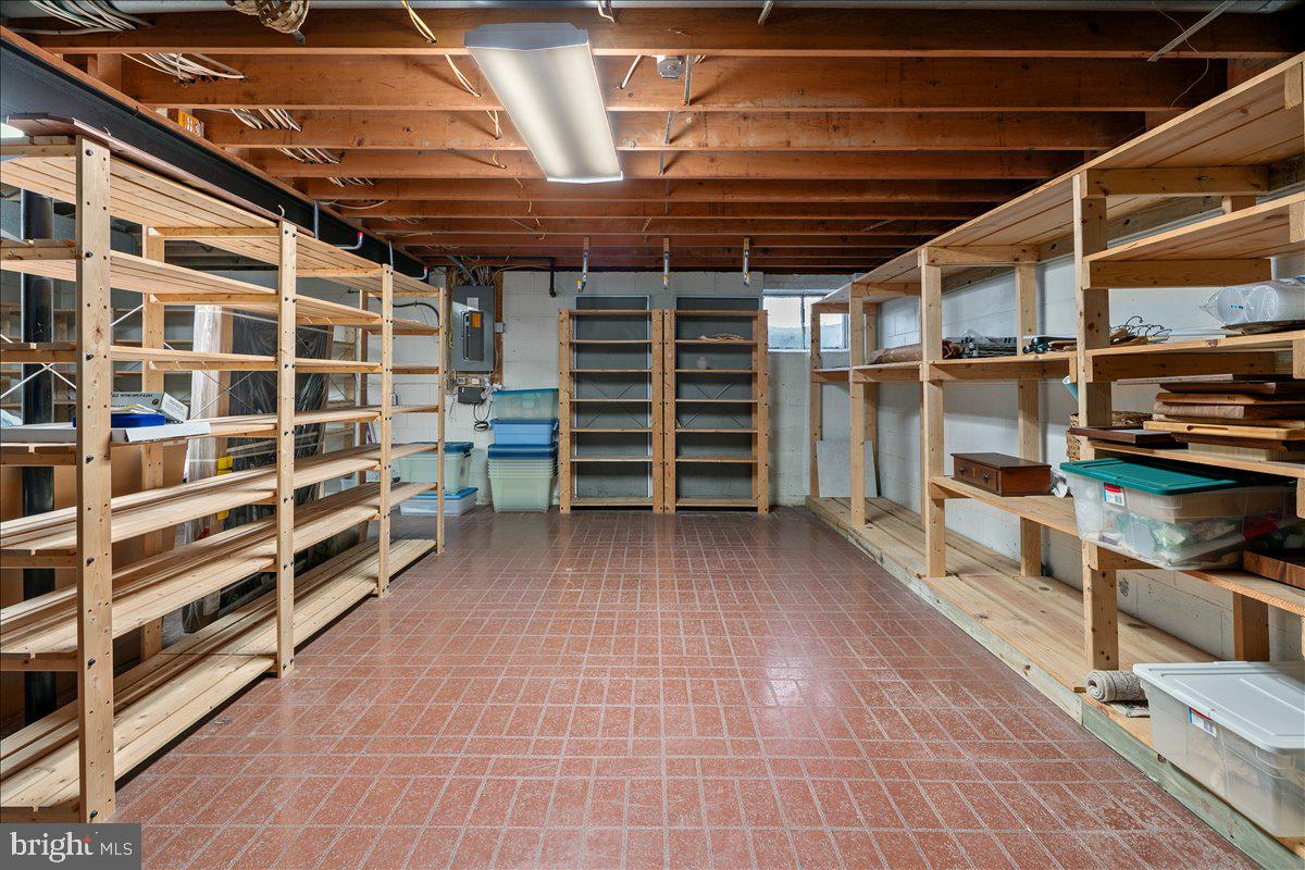 4302 ADRIENNE DR, ALEXANDRIA, Virginia 22309, 4 Bedrooms Bedrooms, ,2 BathroomsBathrooms,Residential,For sale,4302 ADRIENNE DR,VAFX2281832 MLS # VAFX2281832 4302 ADRIENNE DR, ALEXANDRIA, Virginia 22309, 4 Bedrooms Bedrooms, ,2 BathroomsBathrooms,Residential,For sale,4302 ADRIENNE DR,VAFX2281832 MLS # VAFX2281832